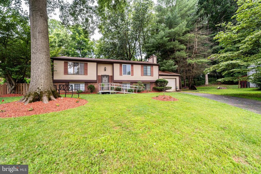 Elderly Owners All Showings on Saturday, July 15, 2023 from 2:00pm-6:00pm & Sunday 2:00-6:00pm
Any and all Offers to be reviewed on Monday at 6:00pm unless otherwise noted.

Oak Springs Subdivision and a wonderful value for a buyer that wants to add their own creative touch.  5 Bedrooms, 3 Full Baths with a generous front and rear yard. Located in a cul-de-sac, the main level consists of a living room, dining room, eat-in kitchen and access to the rear deck. The main level also has 3 Bedrooms and 2 Full Baths.

The lower level includes a Family Room,  2 additional  Bedrooms,  3rd Full Bath and Laundry Room.

 Recent updates include: Water Heater (2021) Fence (2013) HVAC (2012). This property is being sold AS-IS. Commission payable with the completion of settlement.