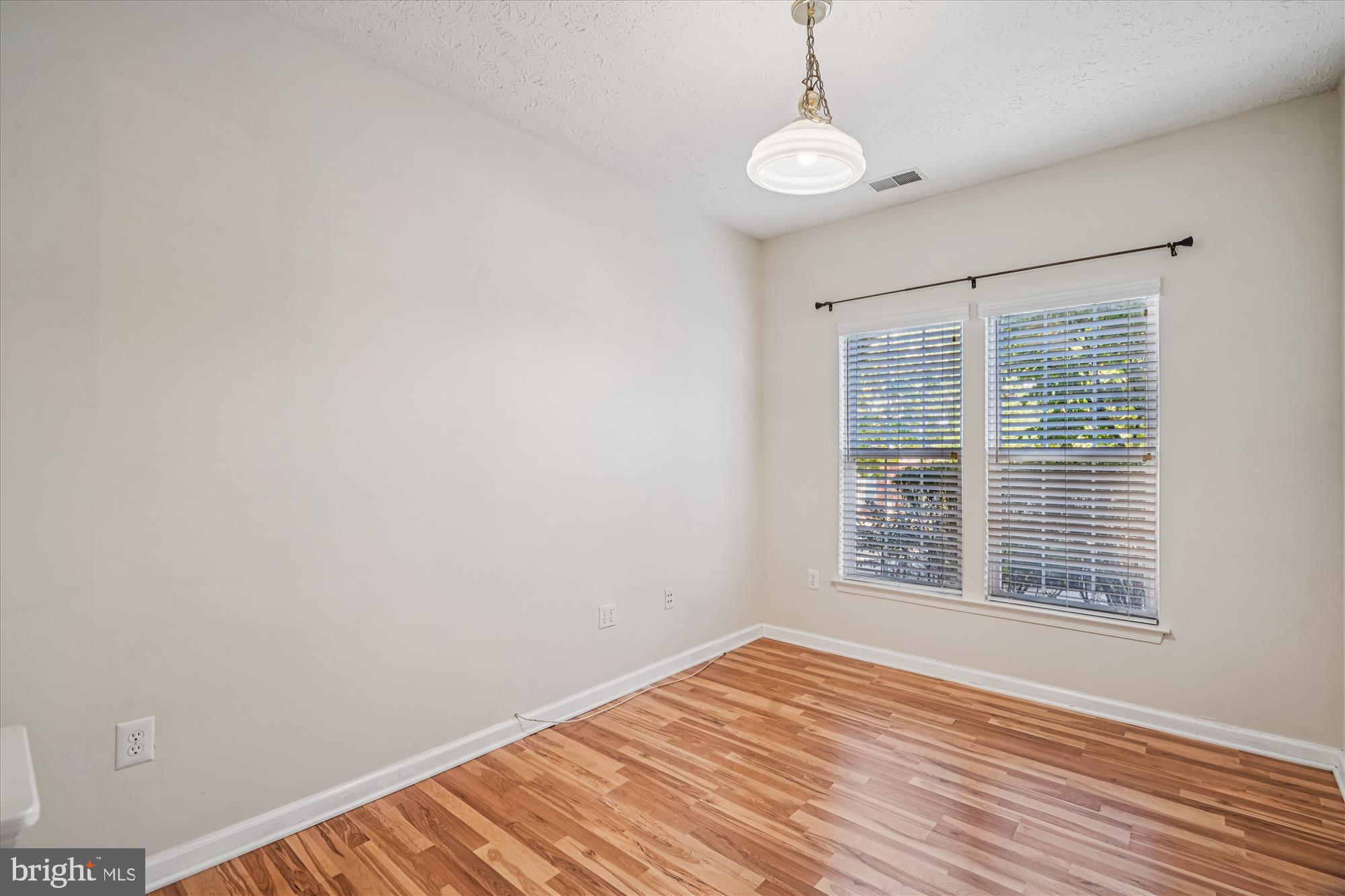 CHESTNUT TERRACE - Residential