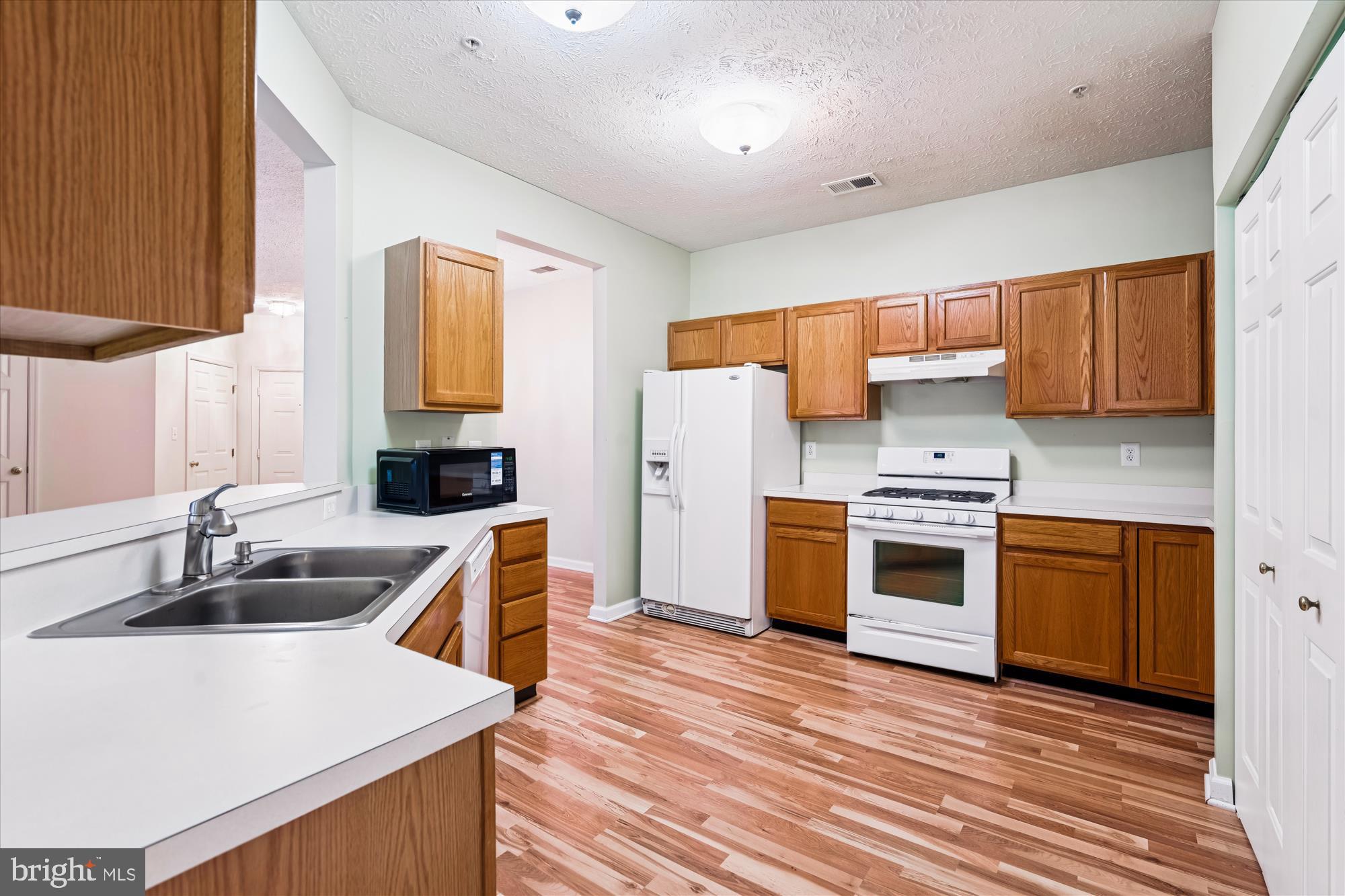 CHESTNUT TERRACE - Residential