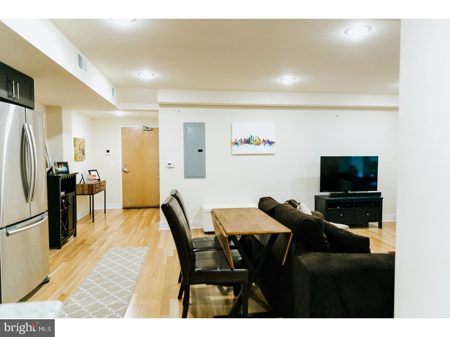 GRADUATE HOSPITAL - Commercial Sale