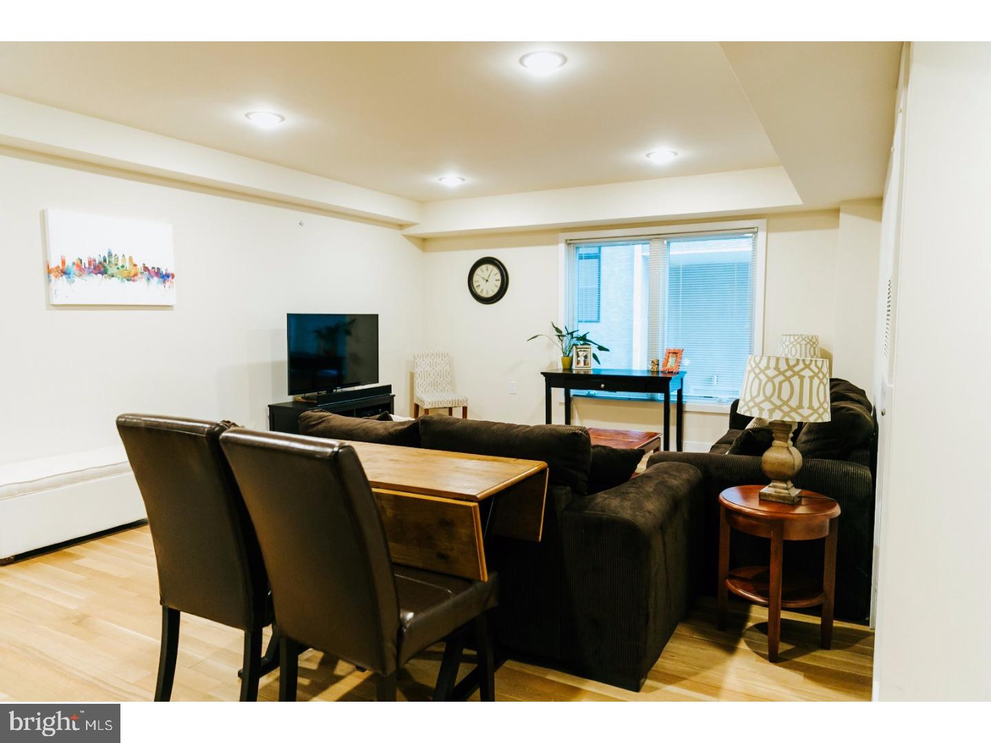 GRADUATE HOSPITAL - Commercial Sale