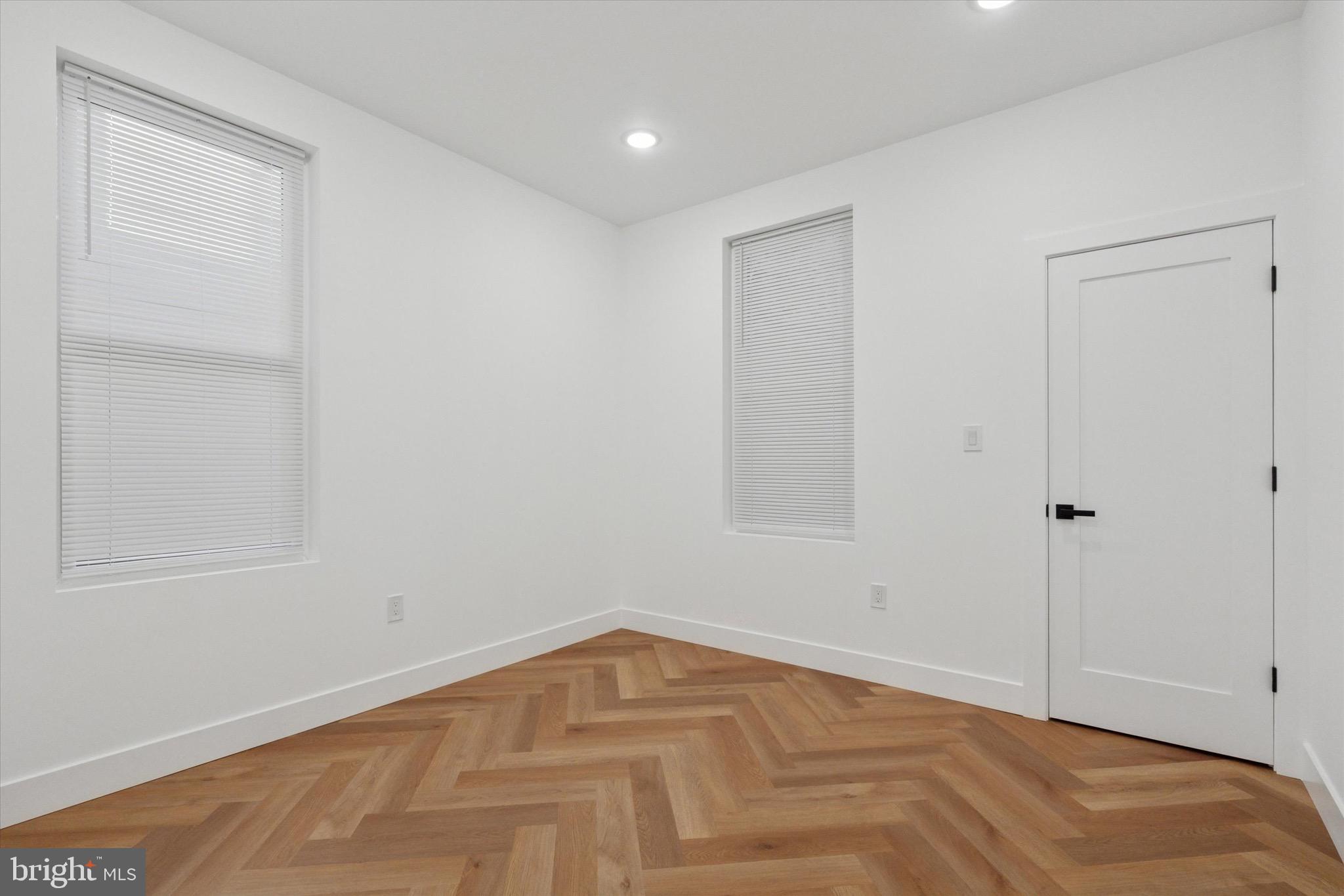 NEWBOLD - Residential Lease