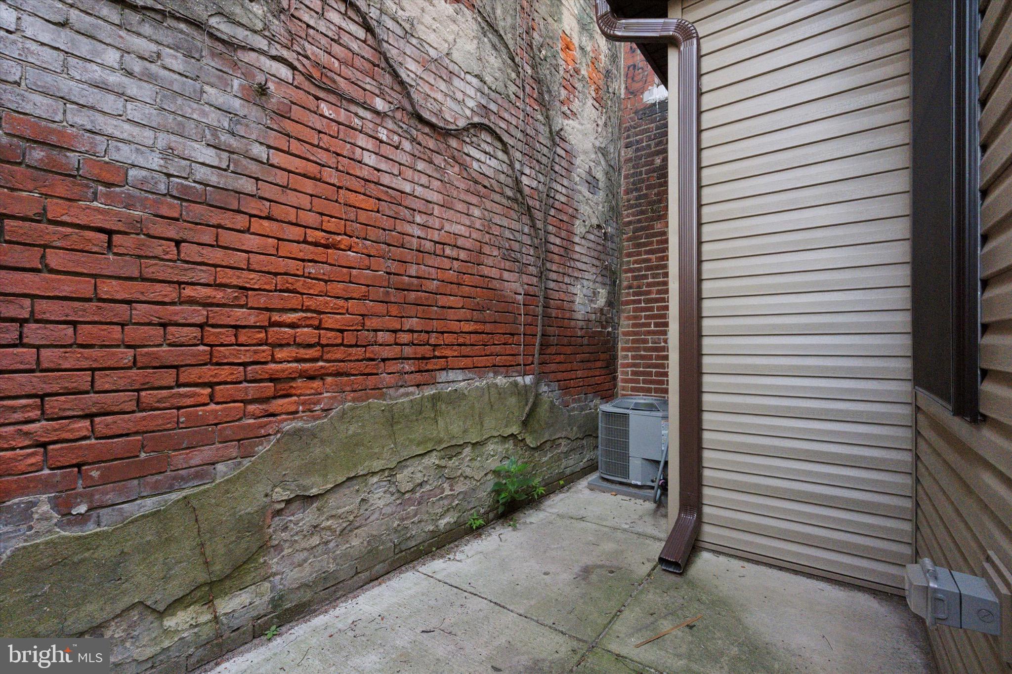 NEWBOLD - Residential Lease