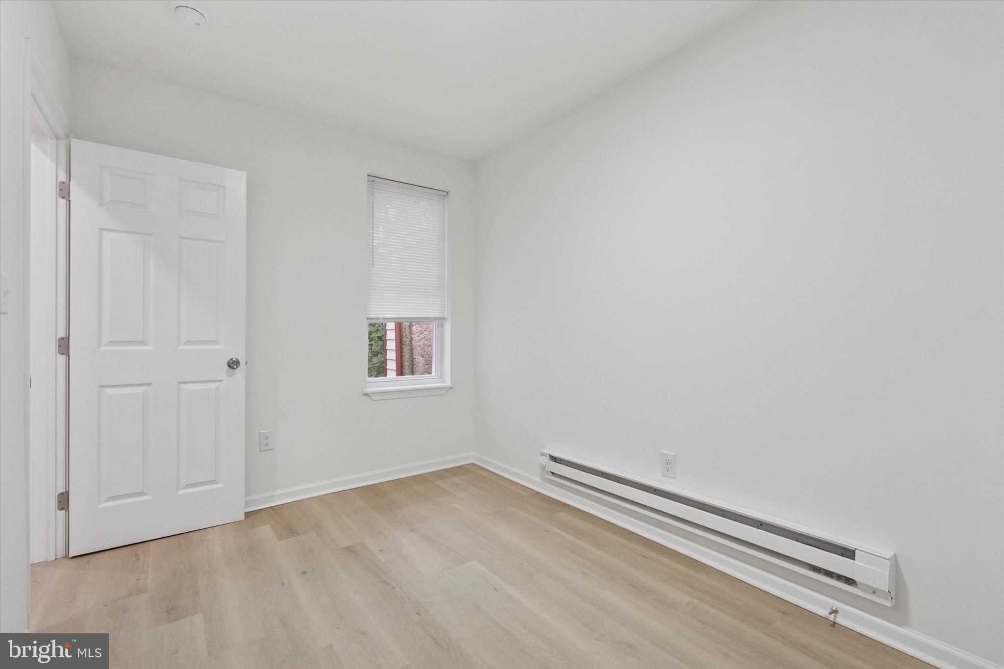 MANTUA - Residential