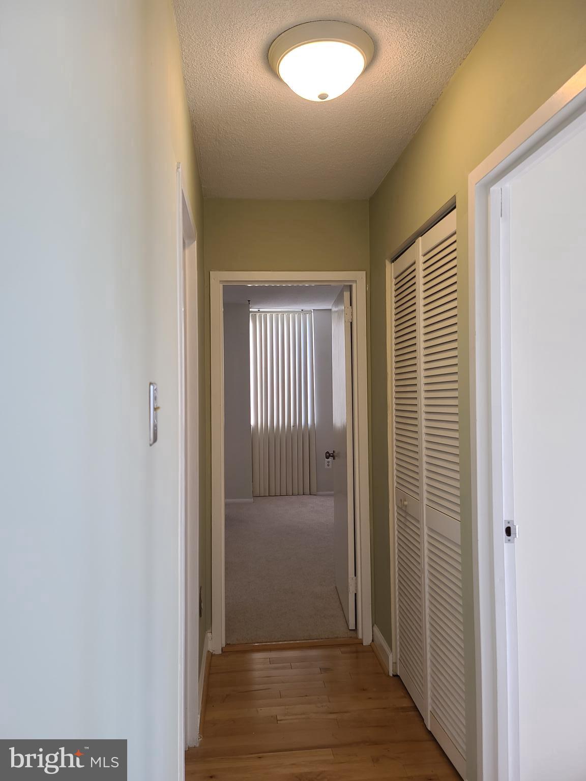 HUNTING CREEK CLUB CONDOMINIUMS - Residential