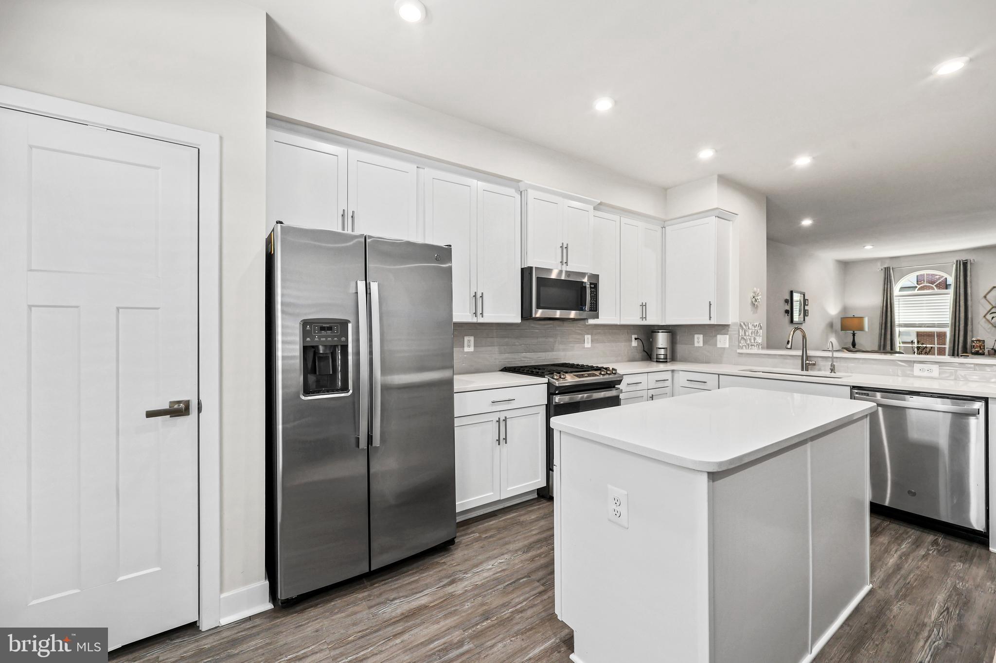 FOSTER'S GLEN - Residential