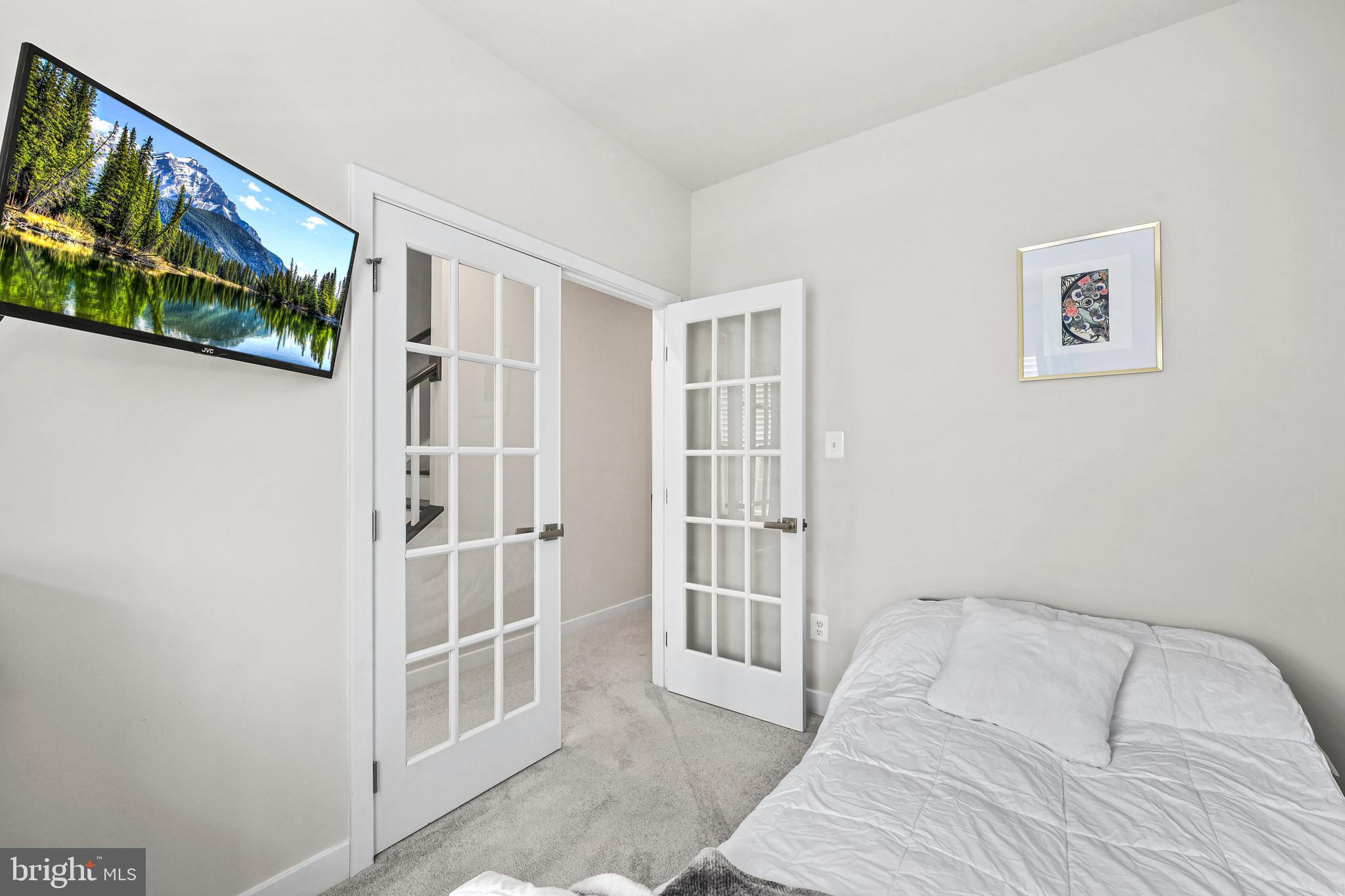 FOSTER'S GLEN - Residential