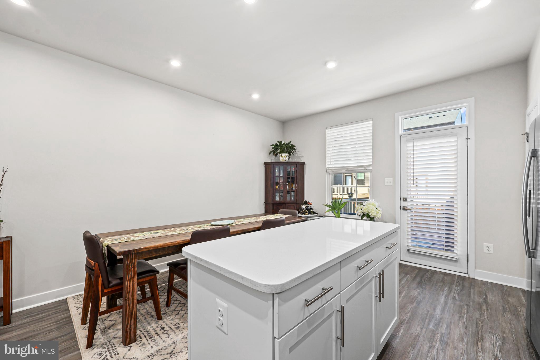 FOSTER'S GLEN - Residential