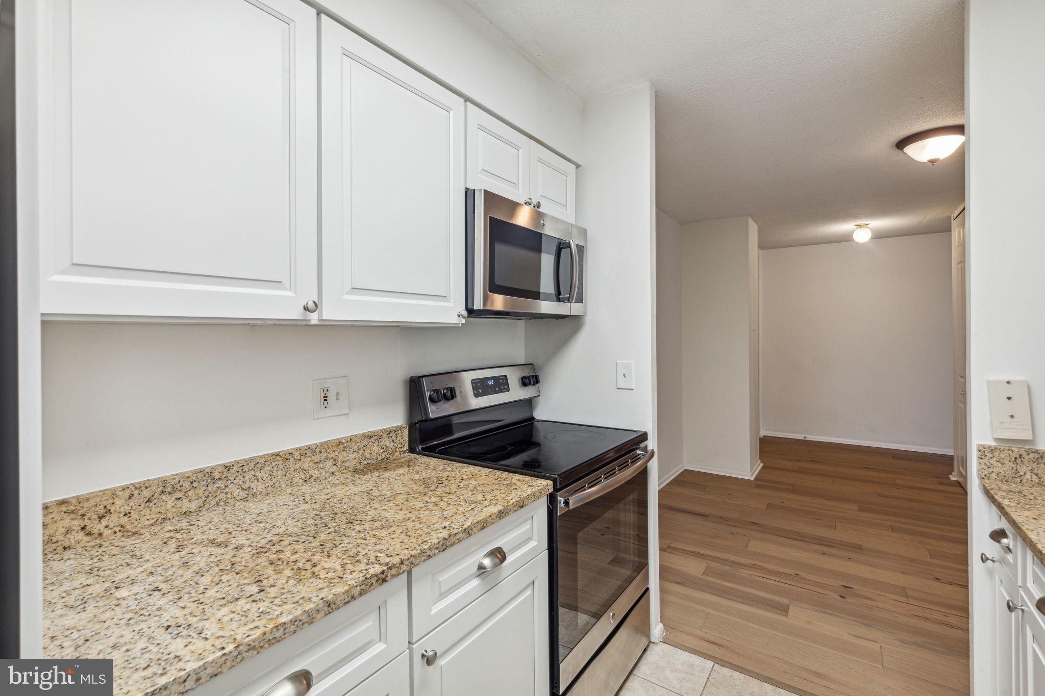 AVENUE OF THE ARTS - Residential