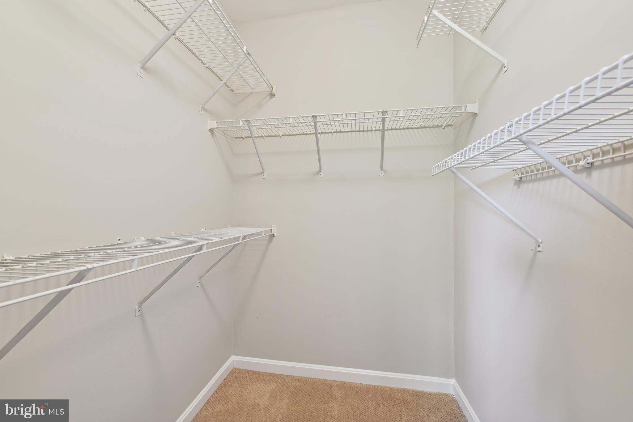 COURTLANDS AT CASCADES - Residential