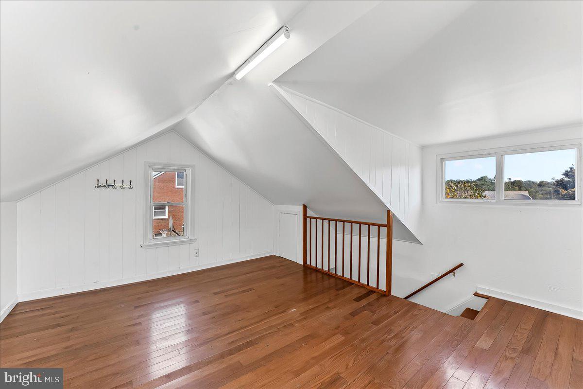 BELMONT HILLS - Residential