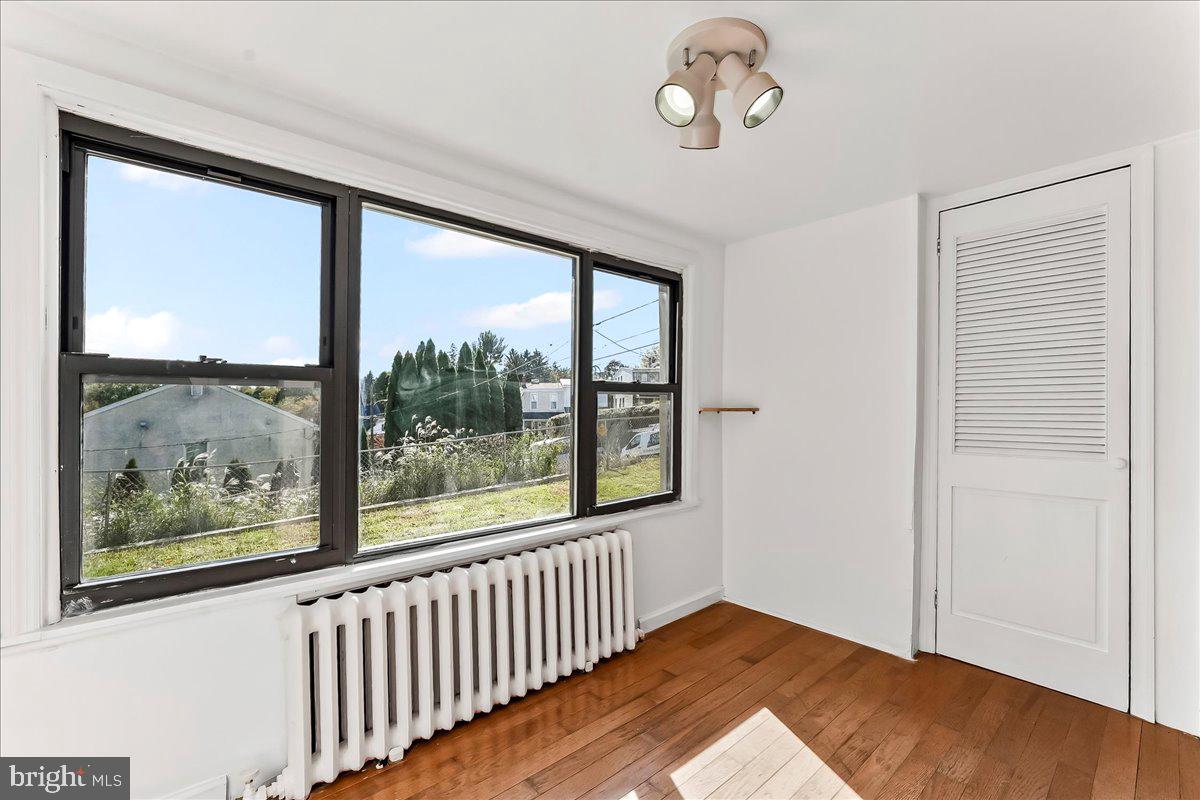 BELMONT HILLS - Residential