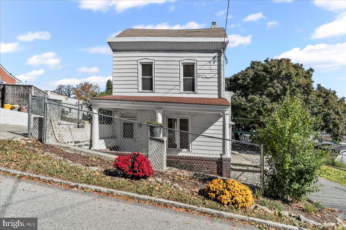 BELMONT HILLS - Residential