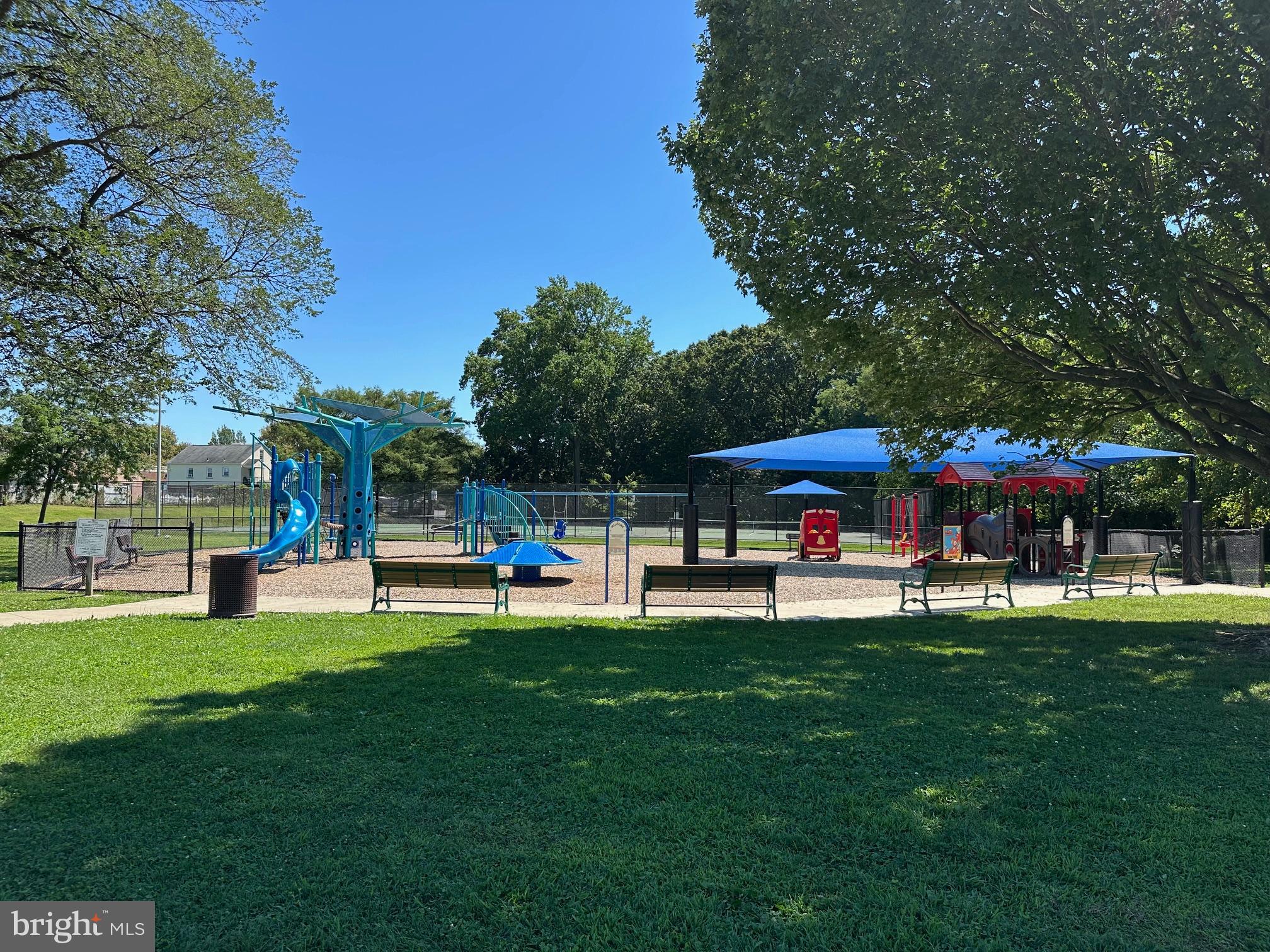 BELMONT HILLS - Residential