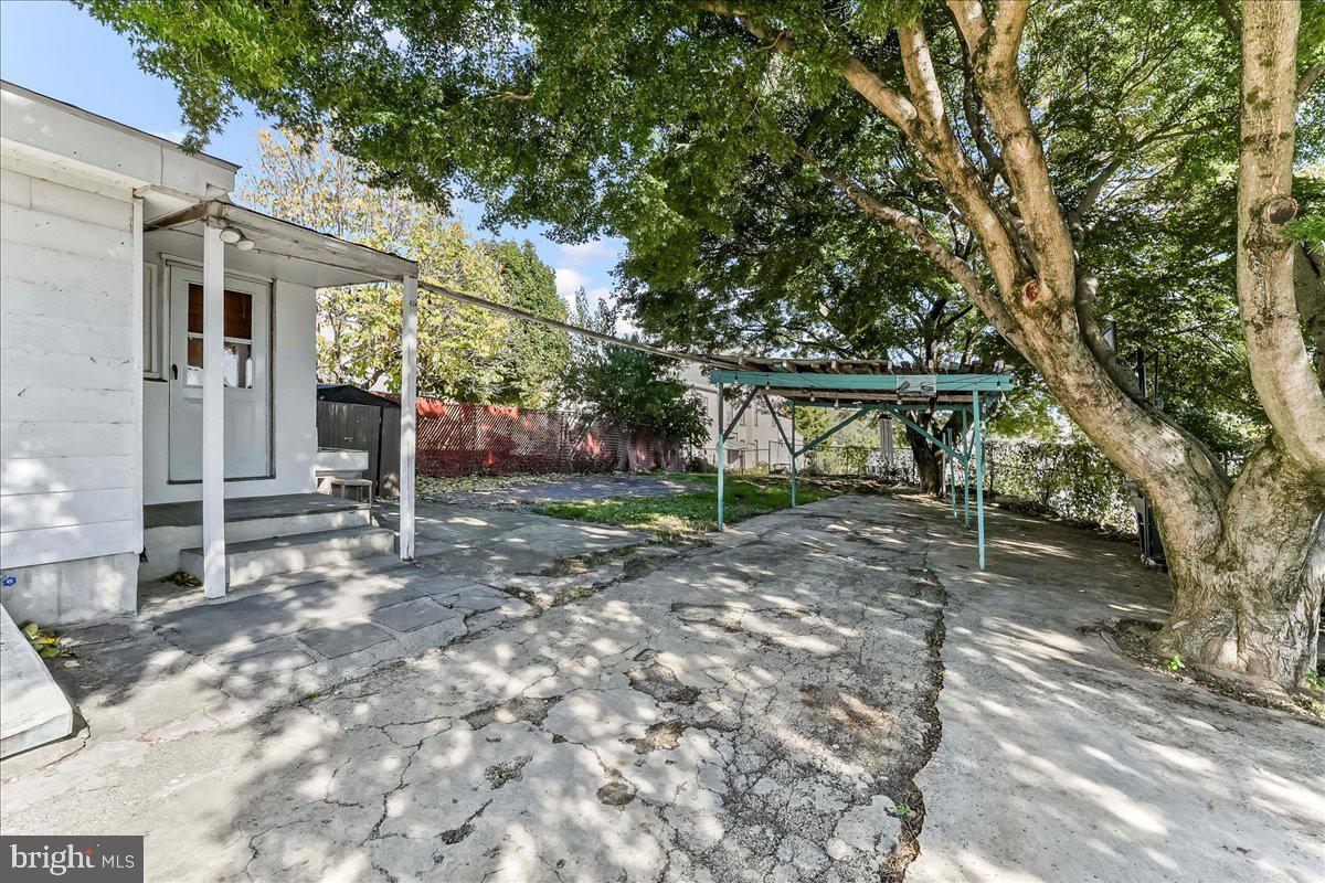 BELMONT HILLS - Residential