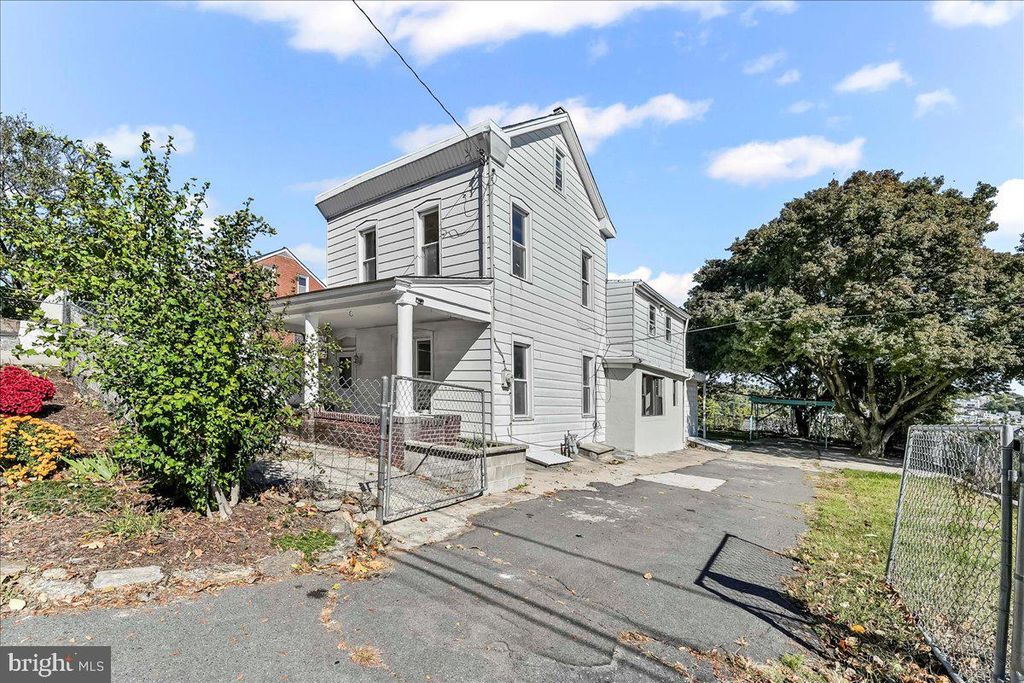Photo of 85 Price Street, BALA CYNWYD, PA 19004 (MLS # PAMC2159194)