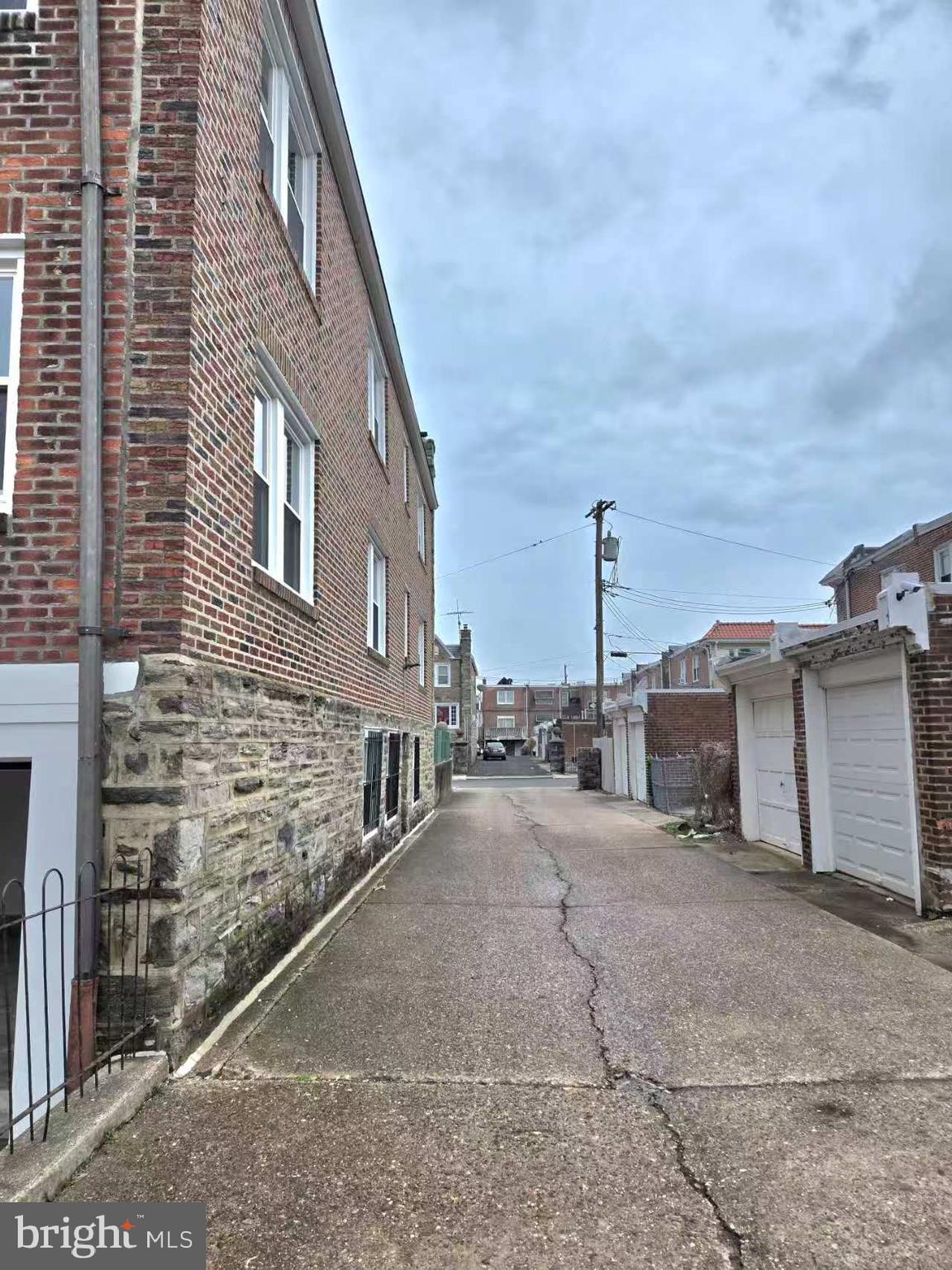 MAYFAIR - Residential Income