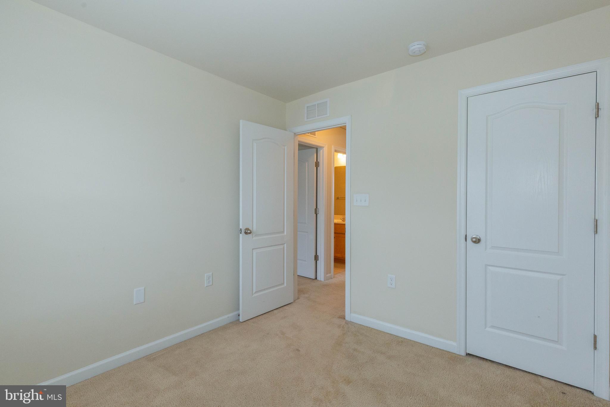 HEDGESVILLE - Residential Lease