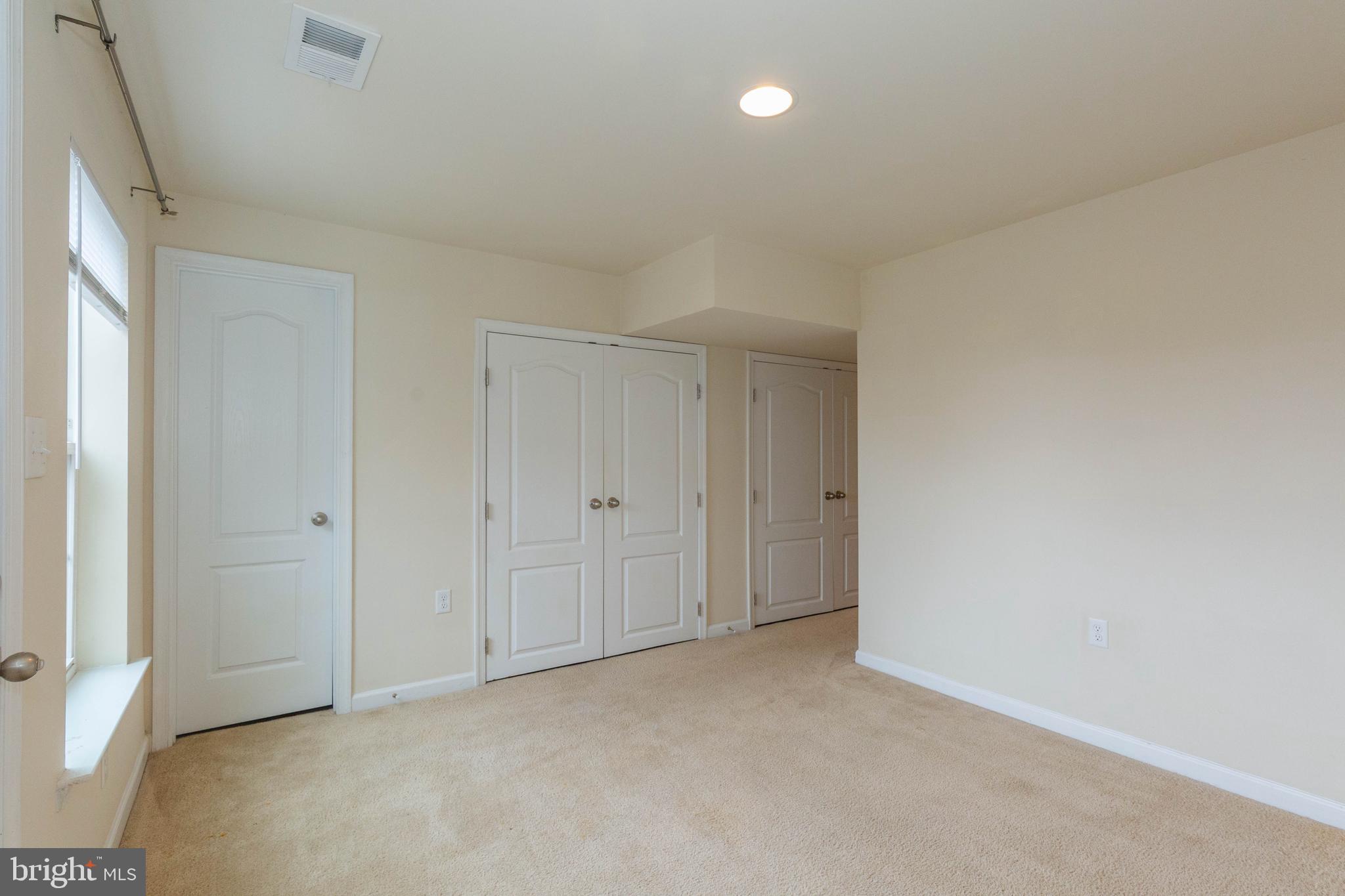 HEDGESVILLE - Residential Lease