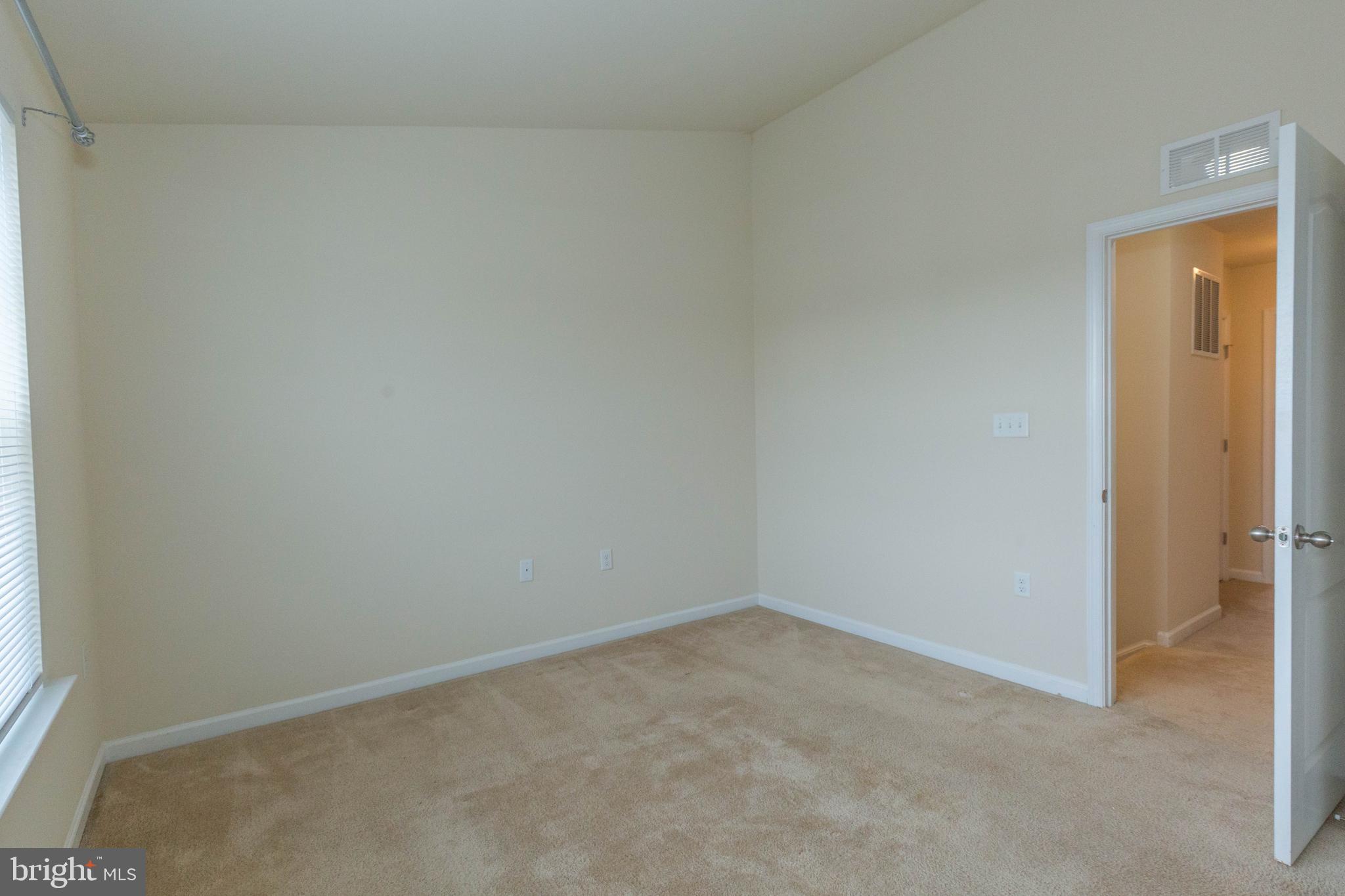 HEDGESVILLE - Residential Lease