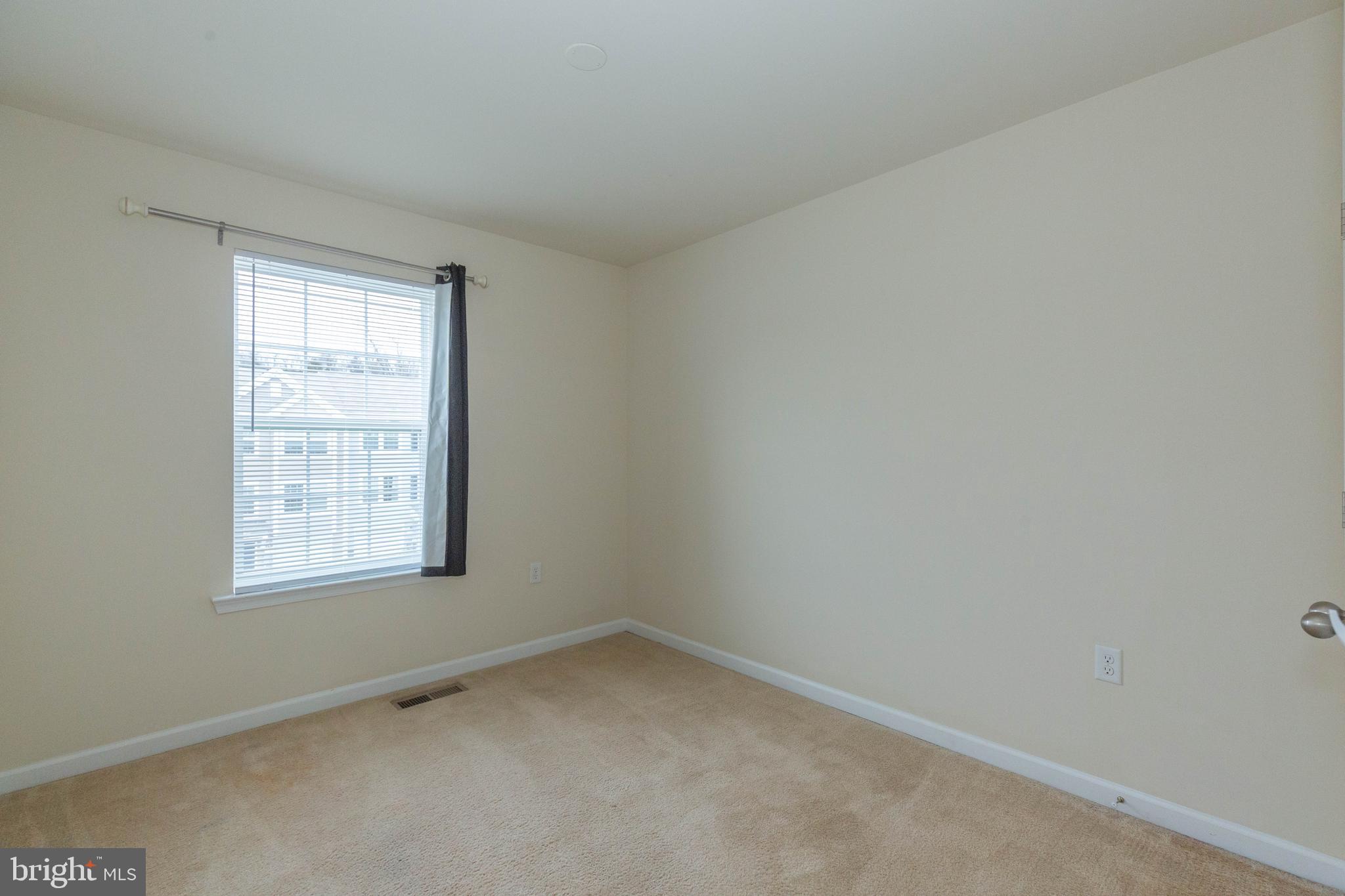 HEDGESVILLE - Residential Lease