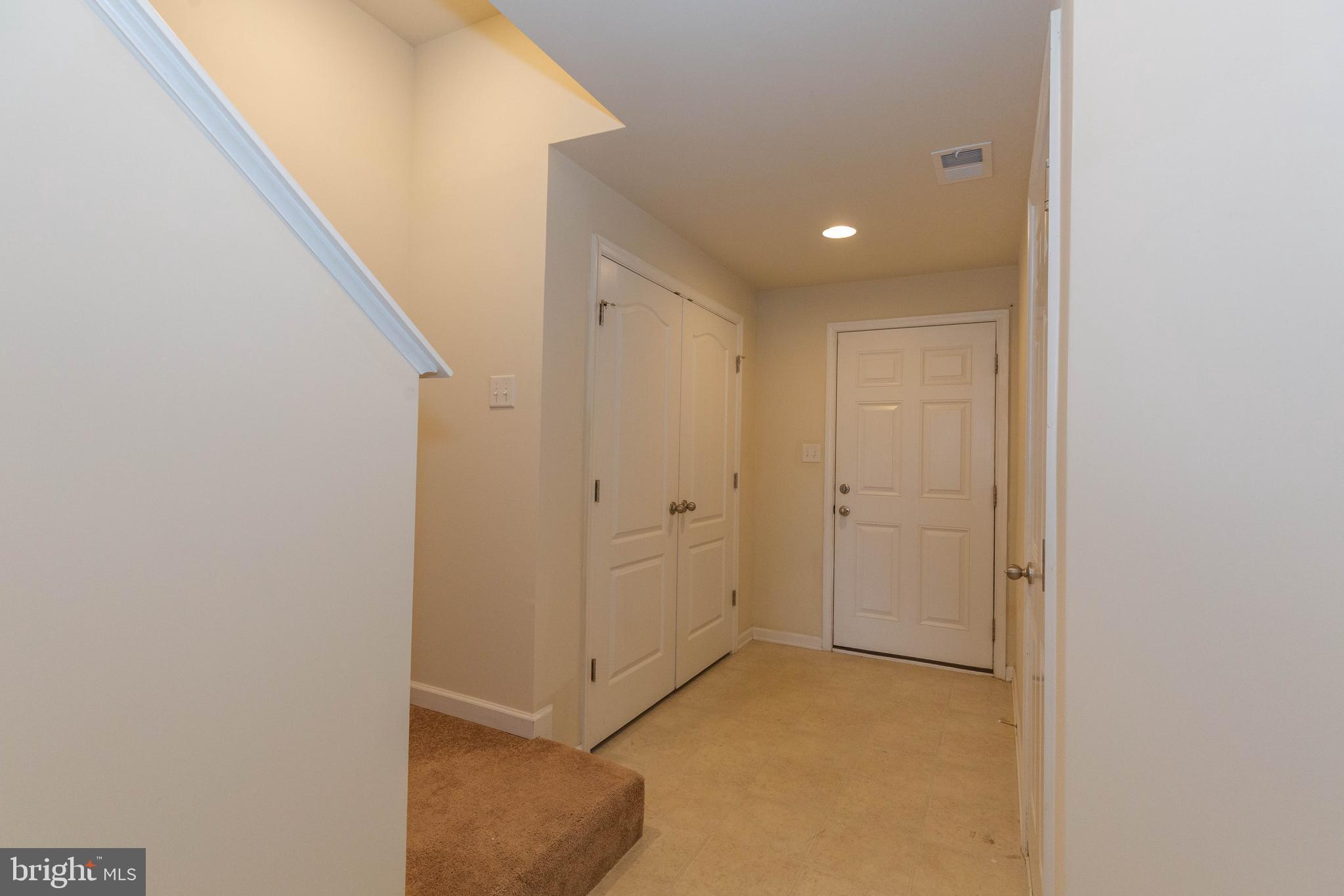 HEDGESVILLE - Residential Lease