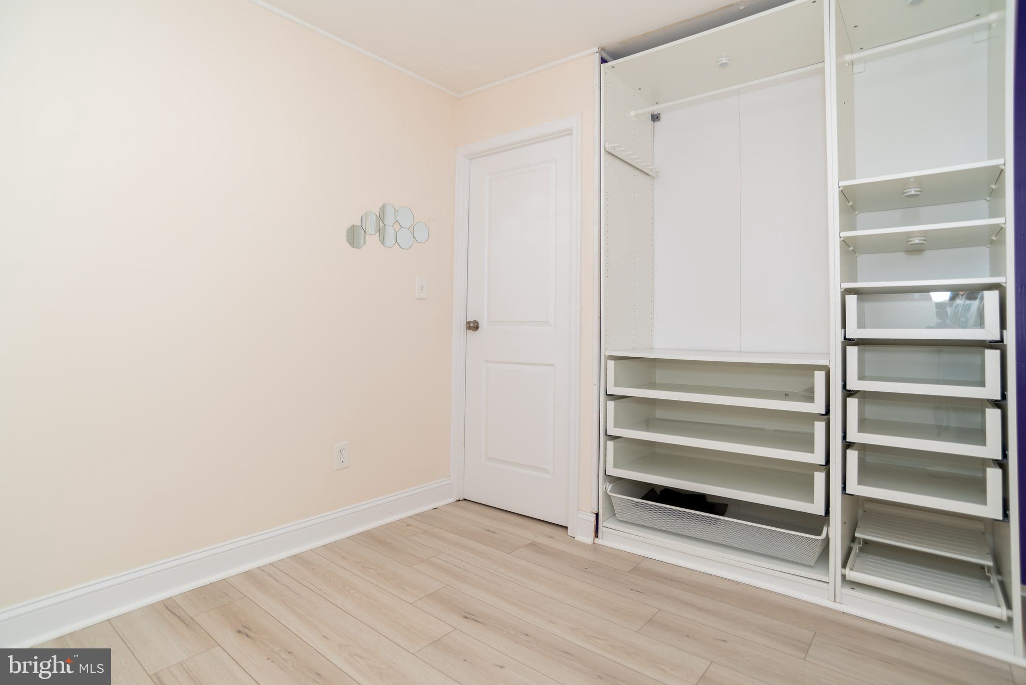 ORANGEWOOD - Residential