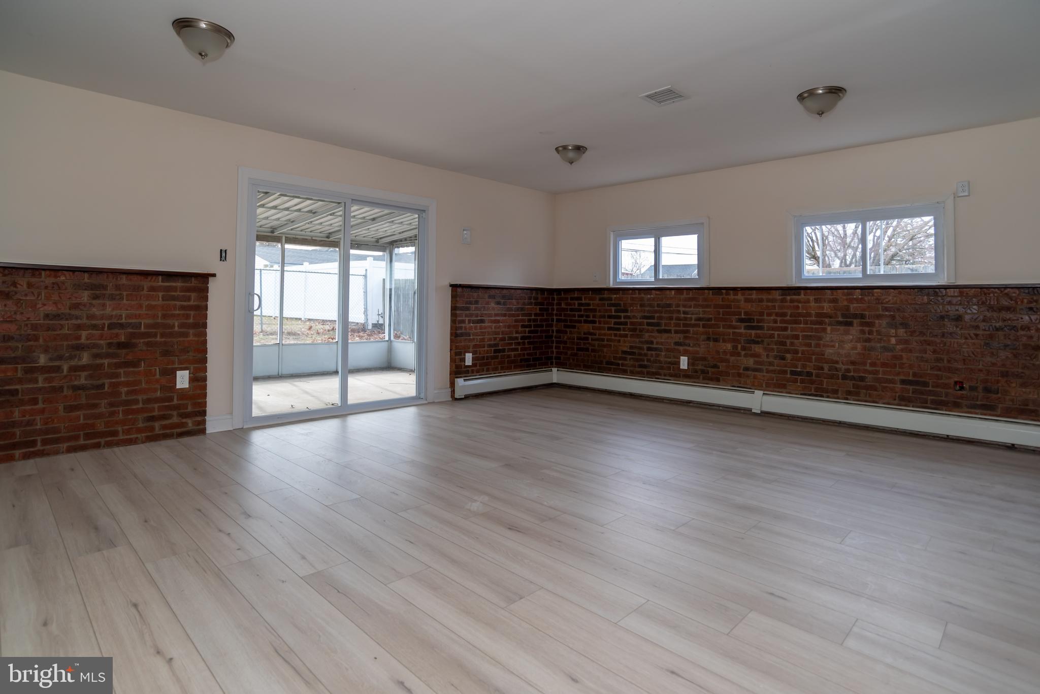 ORANGEWOOD - Residential