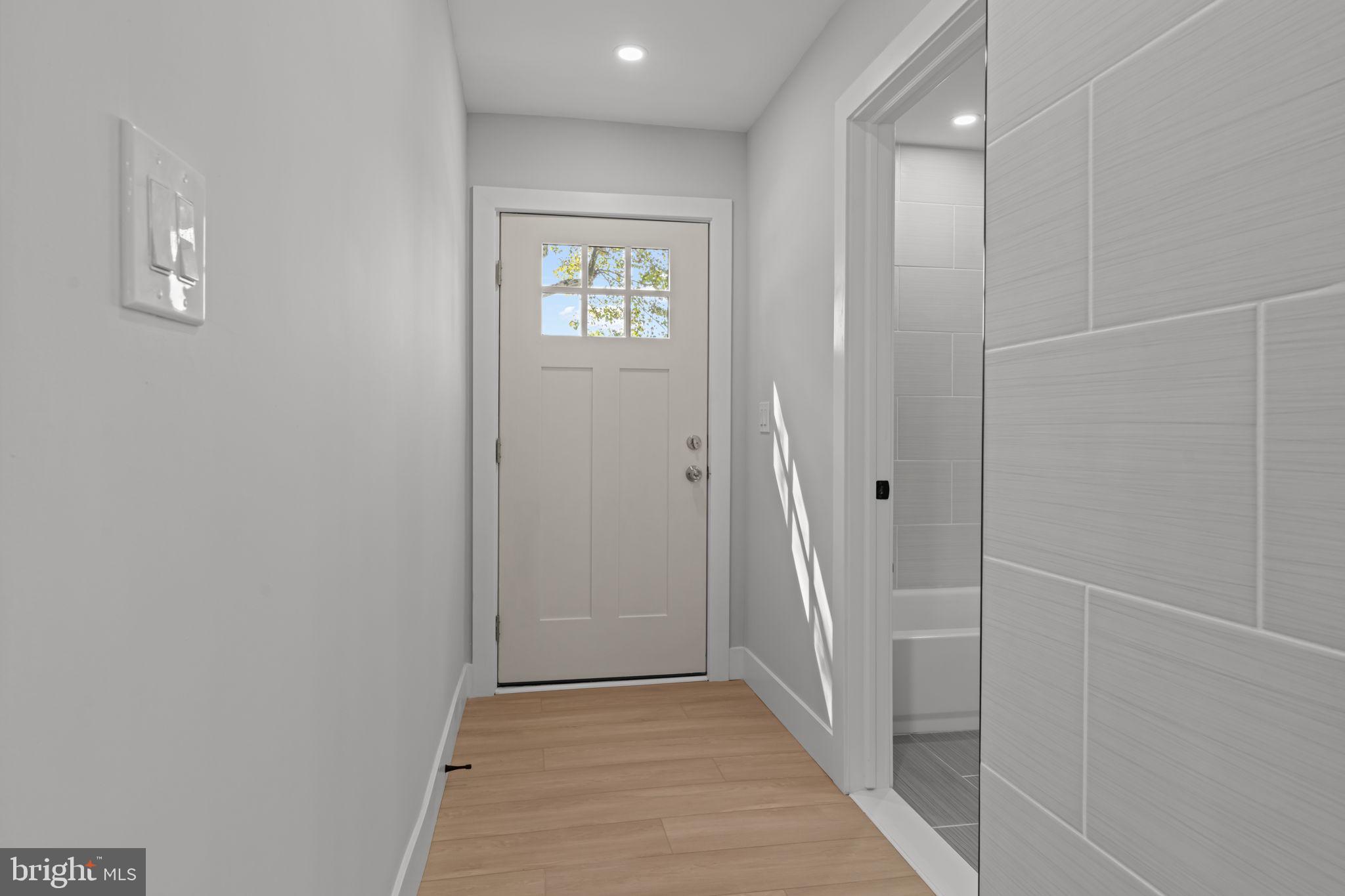 RED CEDAR HILL - Residential