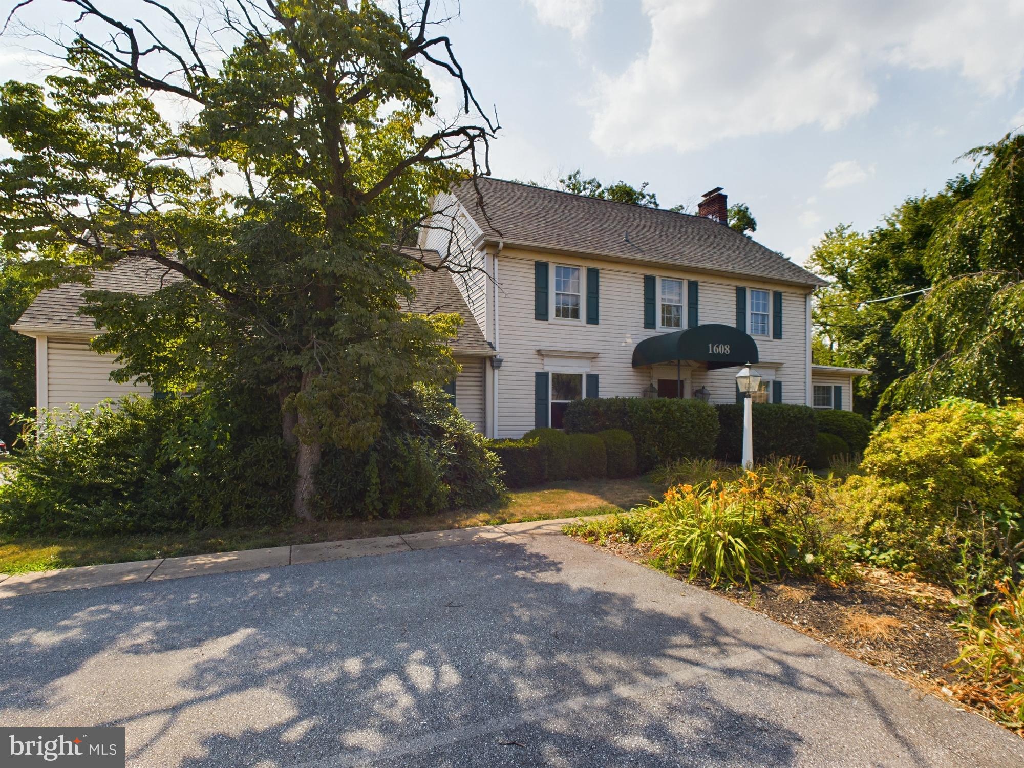 MANHEIM TWP - Commercial Sale