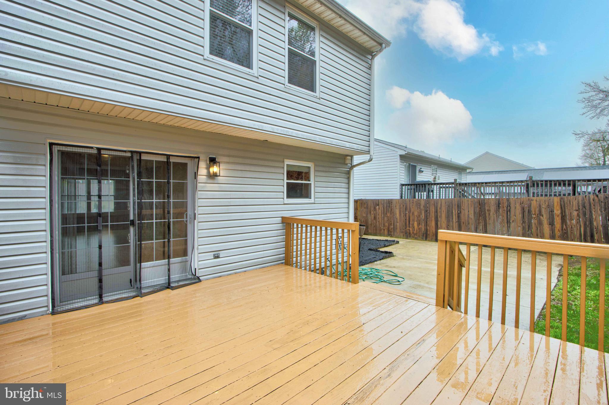 HARBOUR OAKS - Residential