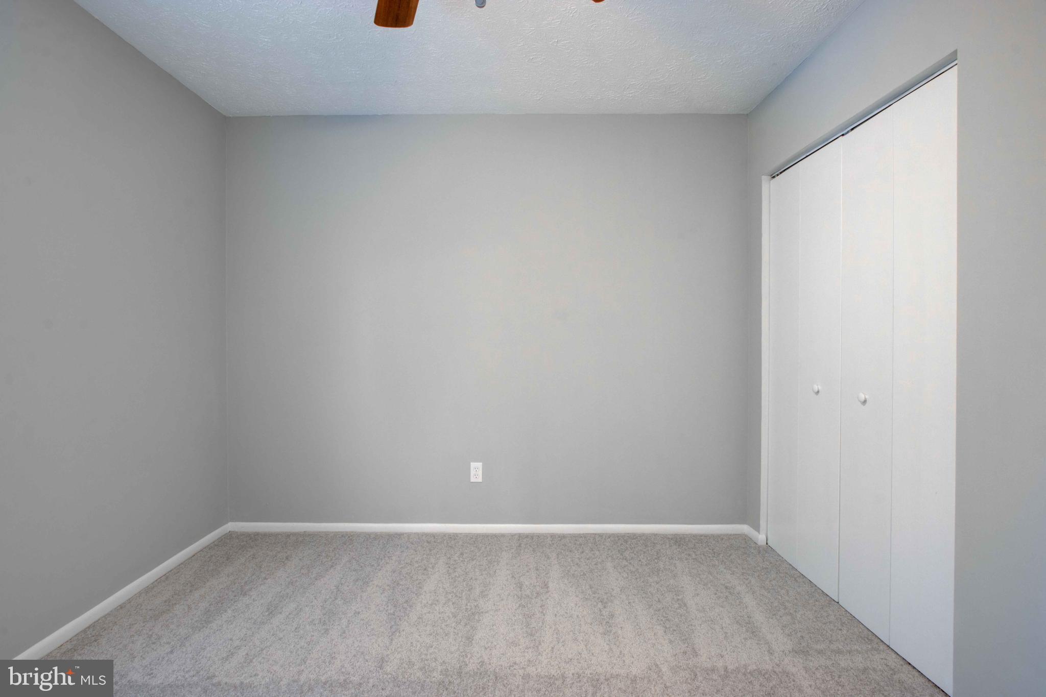 HARBOUR OAKS - Residential