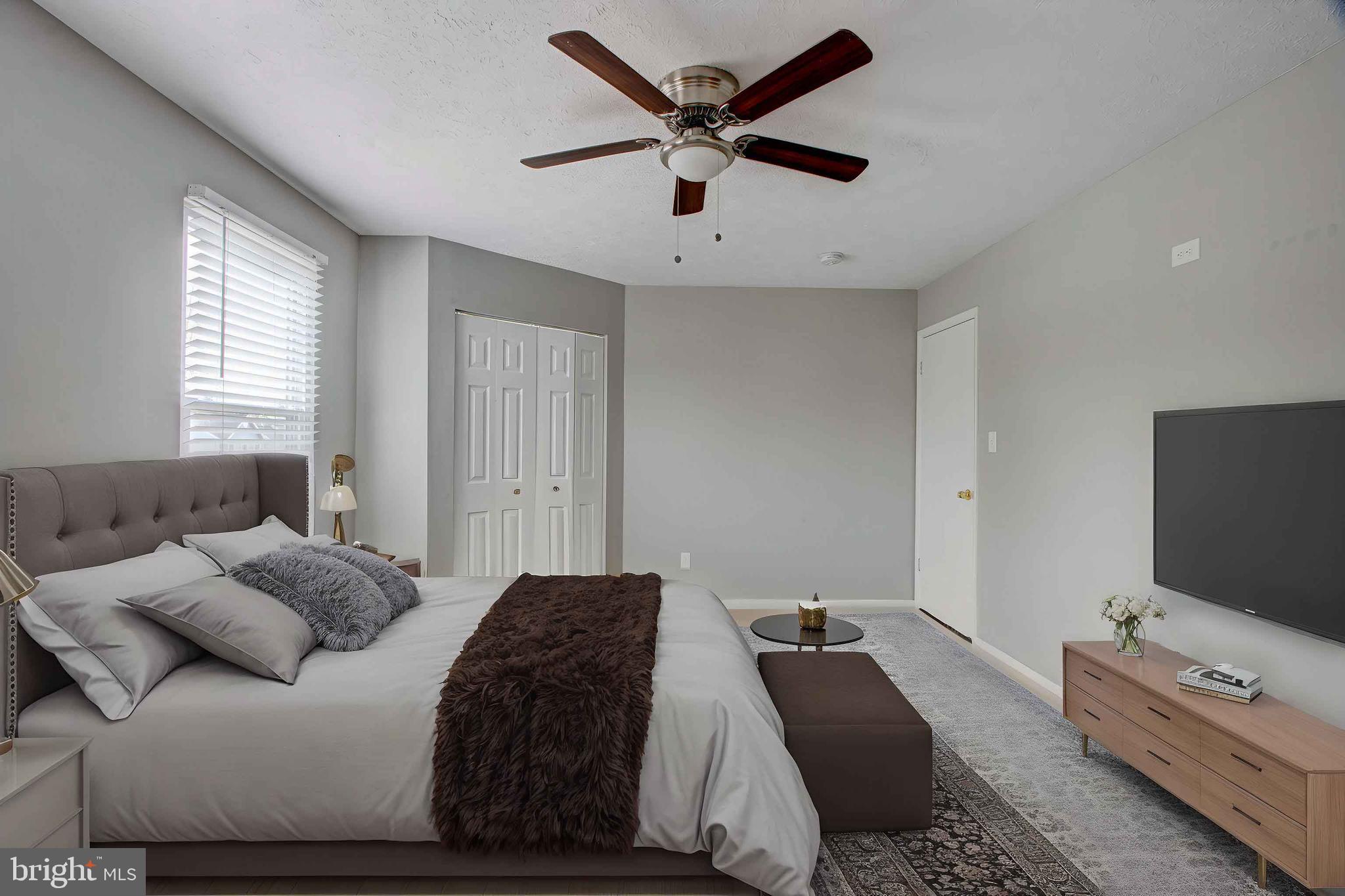 HARBOUR OAKS - Residential