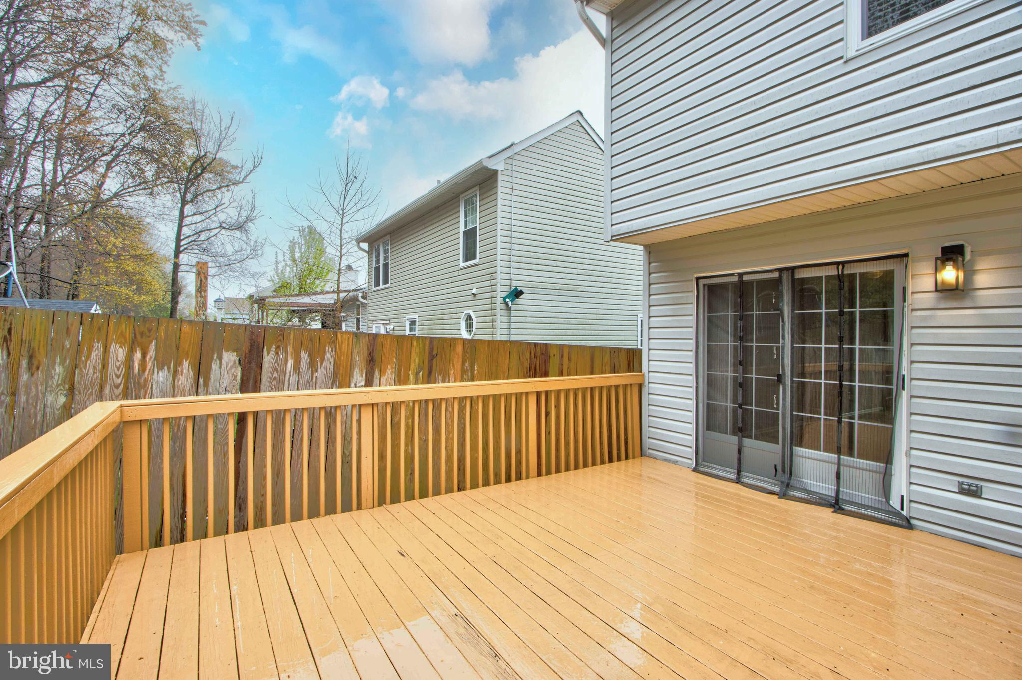 HARBOUR OAKS - Residential