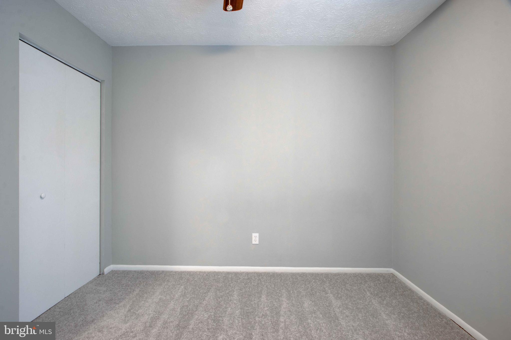 HARBOUR OAKS - Residential