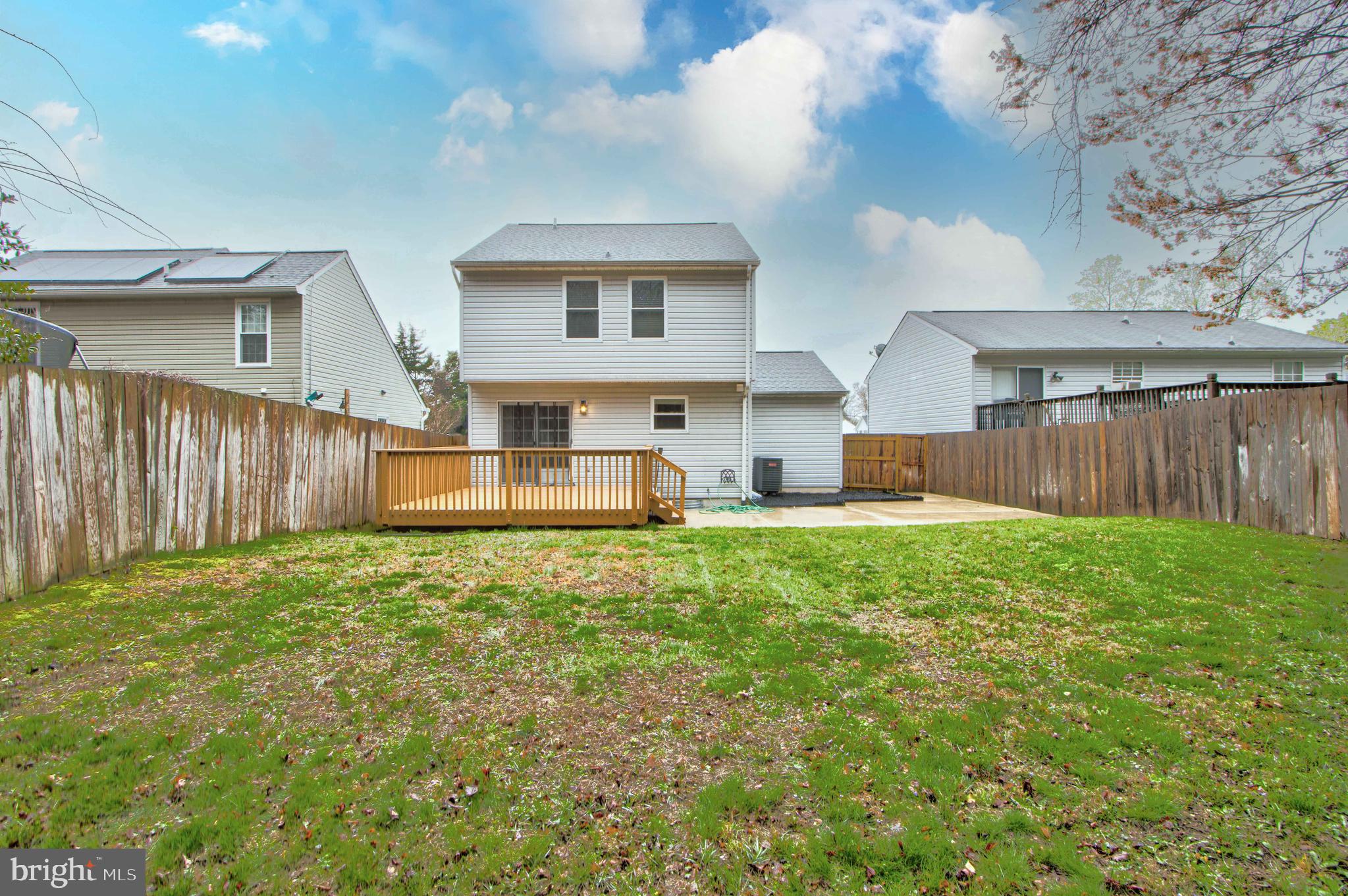 HARBOUR OAKS - Residential