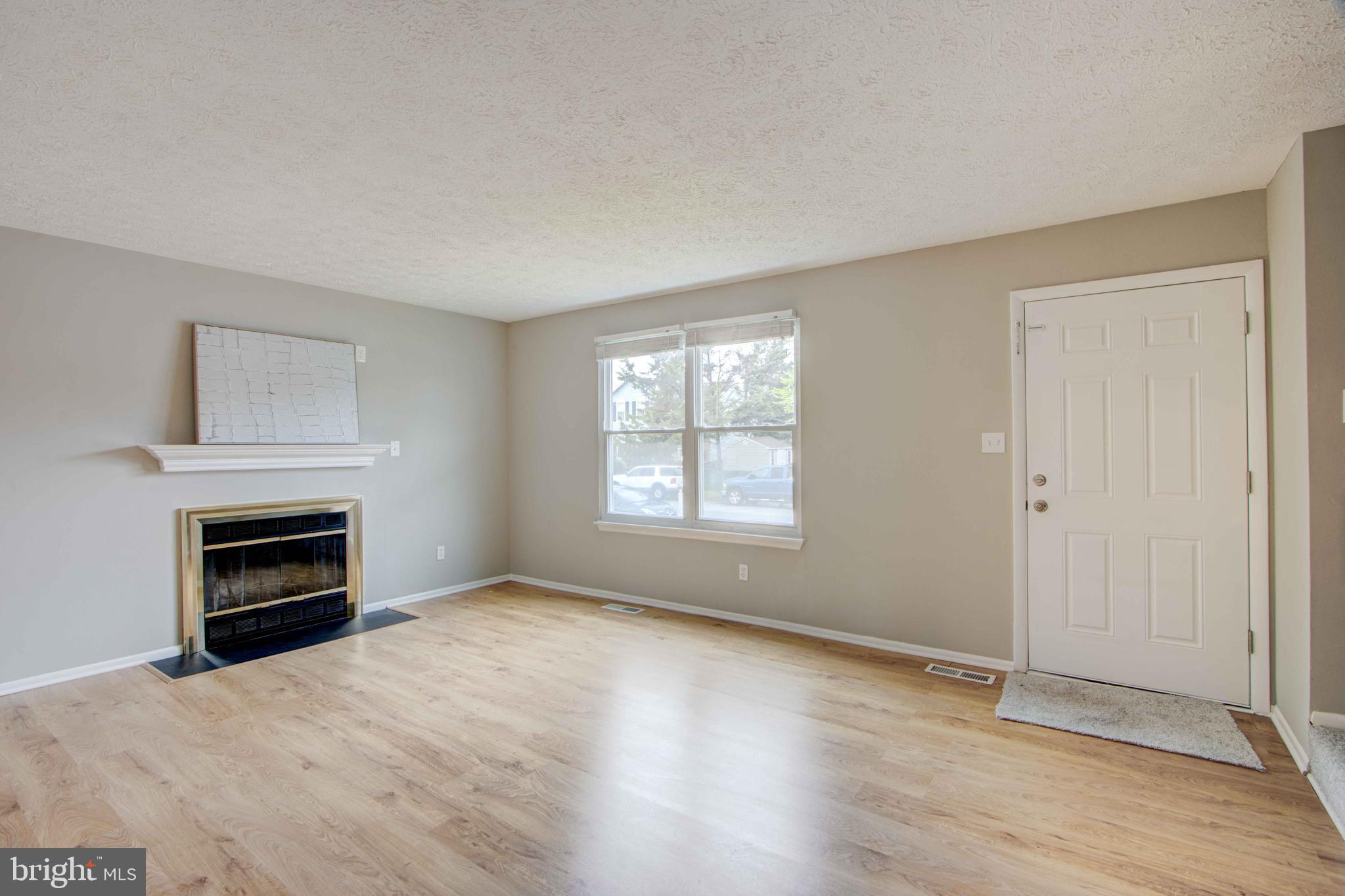 HARBOUR OAKS - Residential