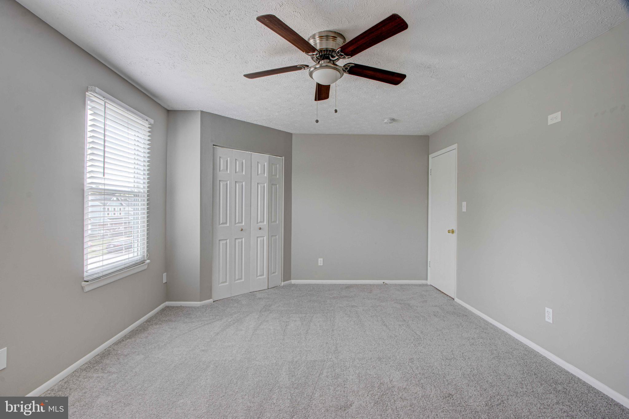 HARBOUR OAKS - Residential