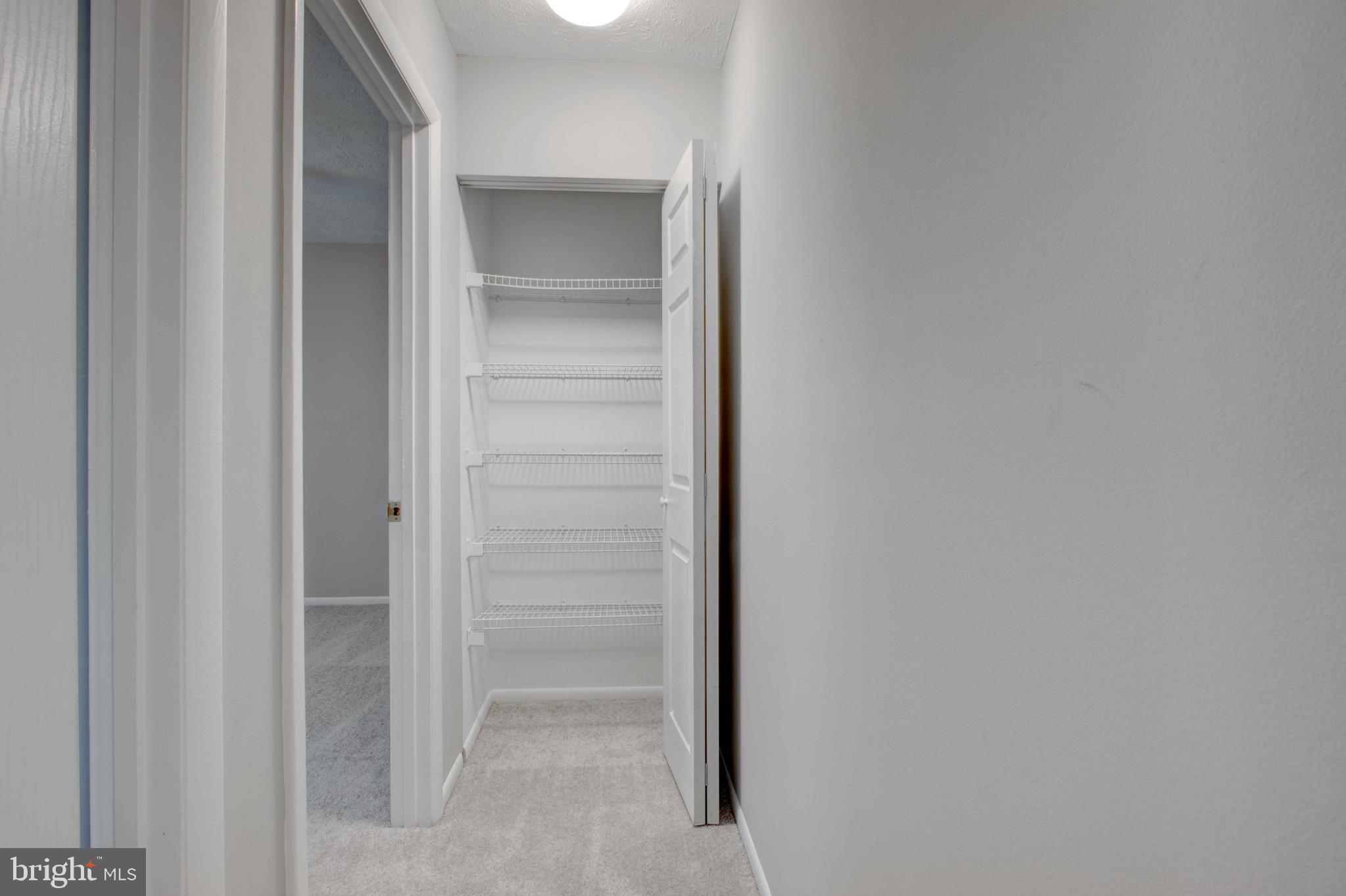 HARBOUR OAKS - Residential