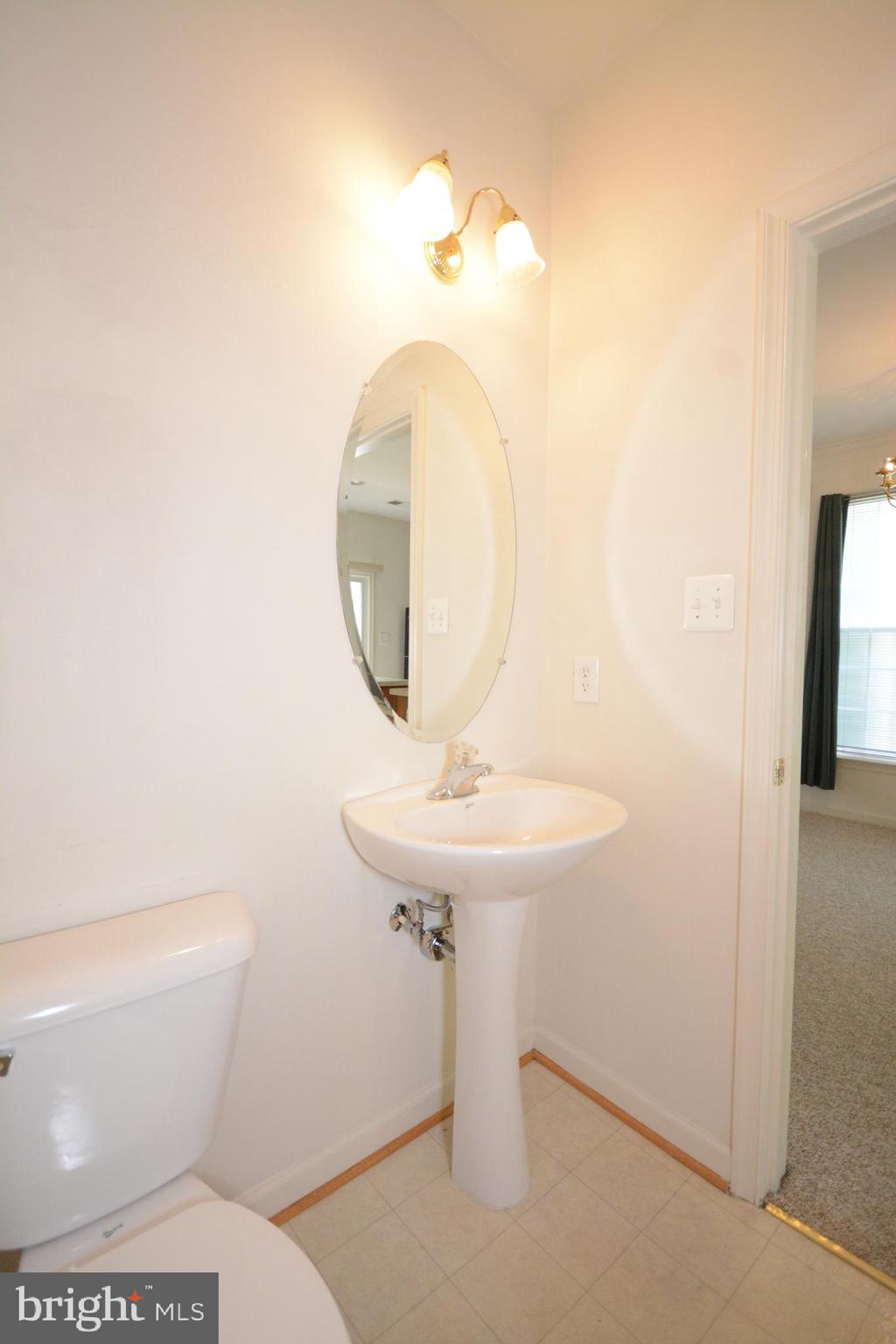 MONOCACY CROSSING - Residential Lease