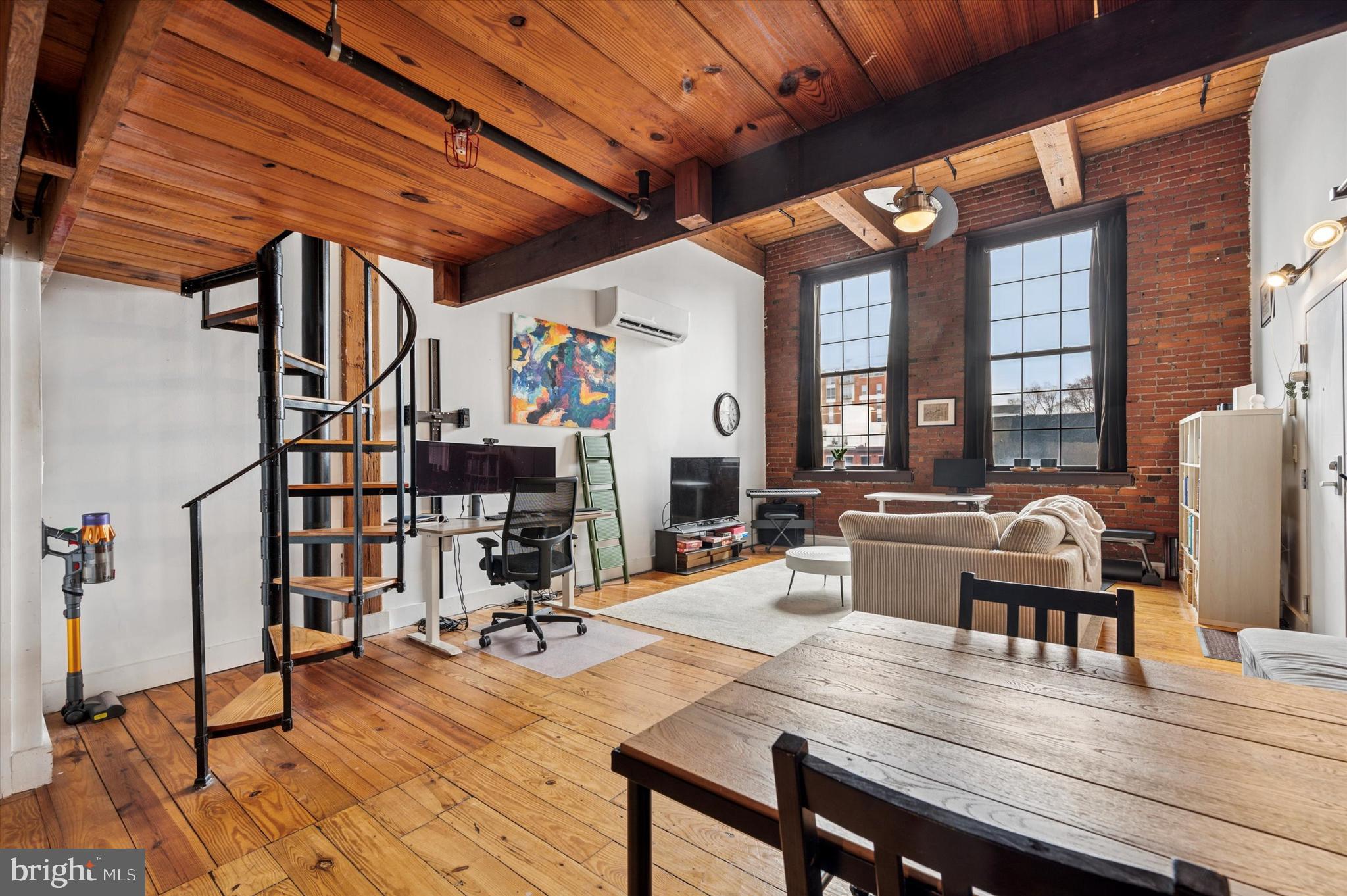 OLD CITY - Residential