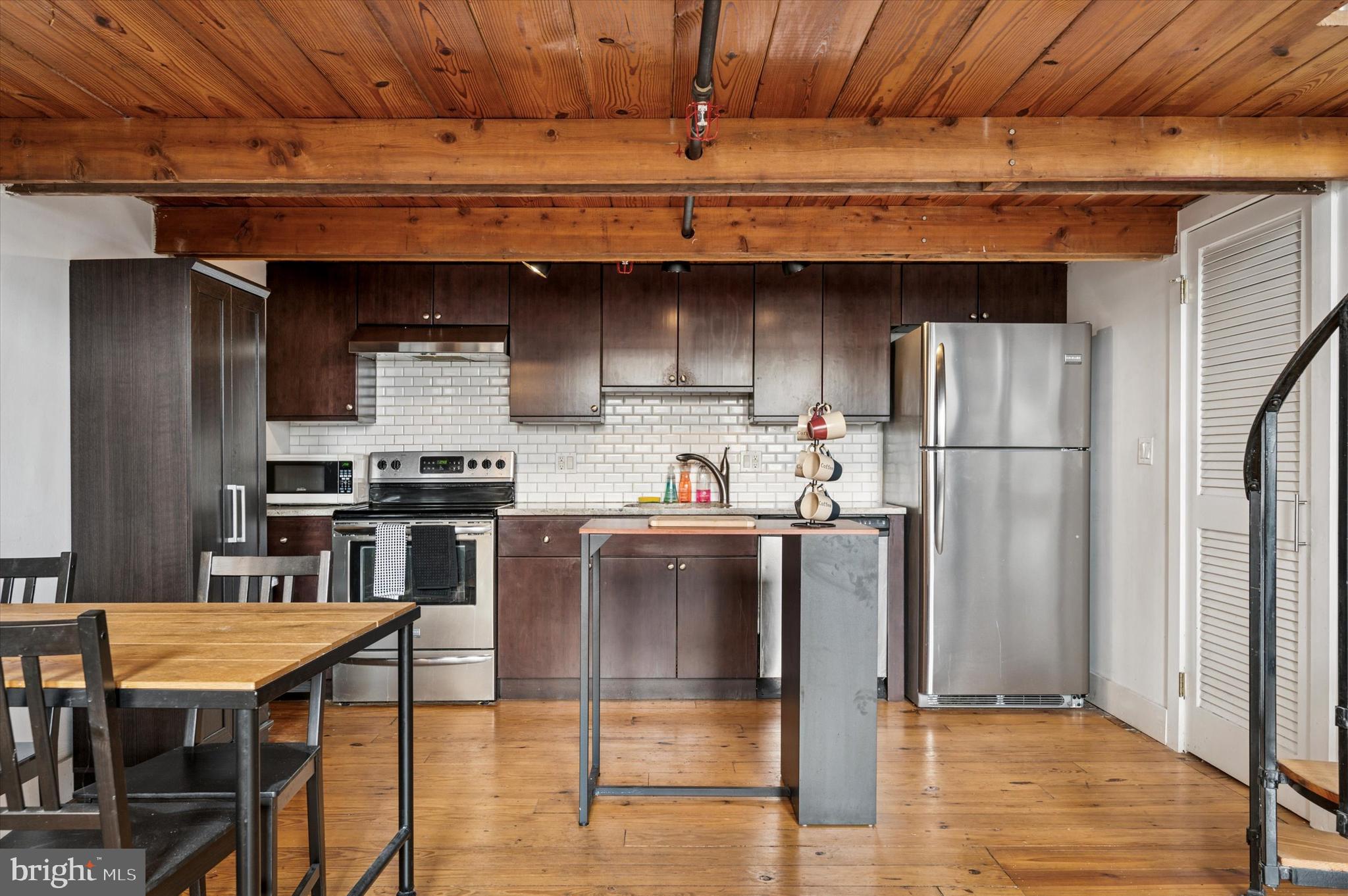 OLD CITY - Residential