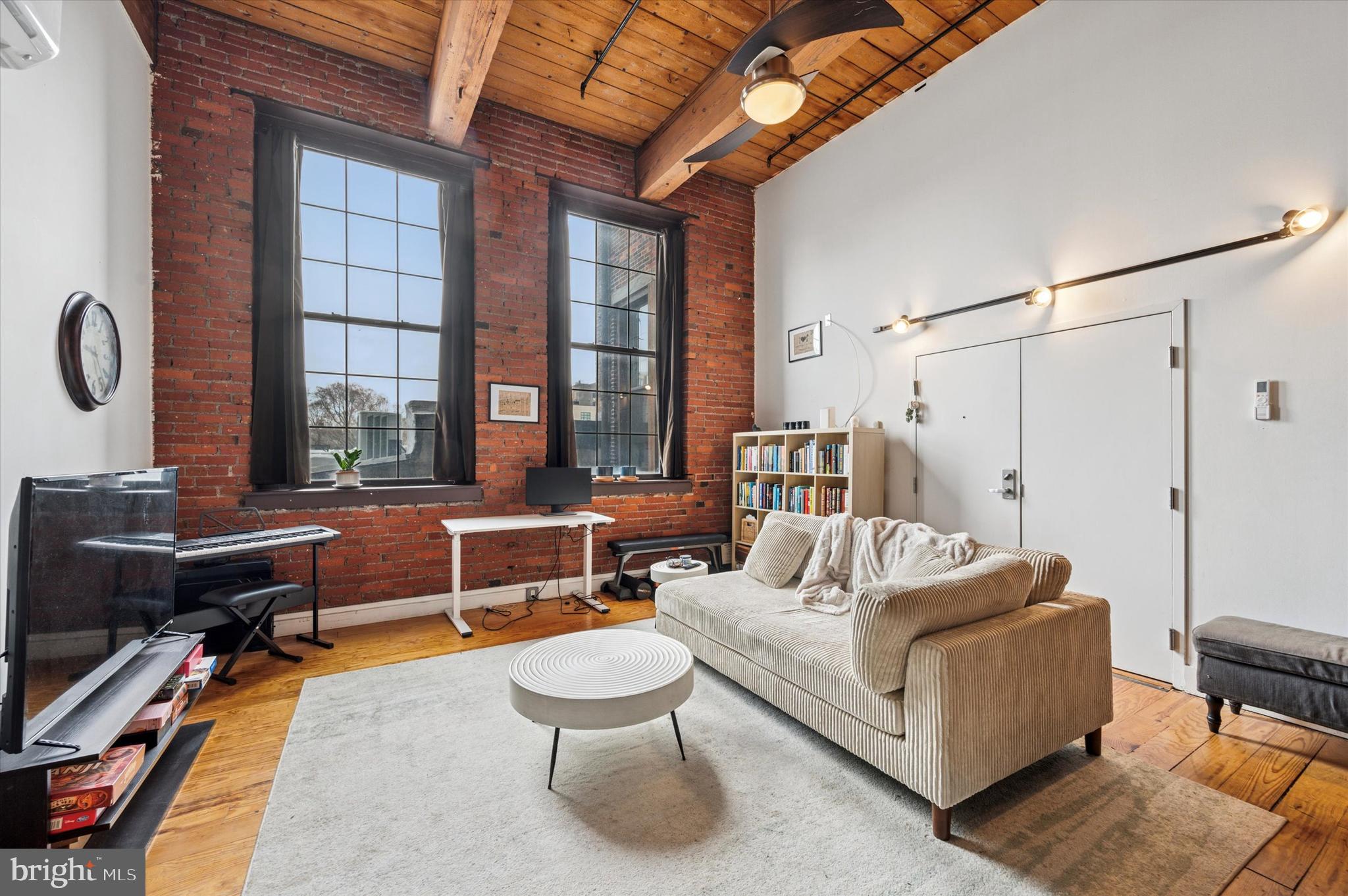 OLD CITY - Residential