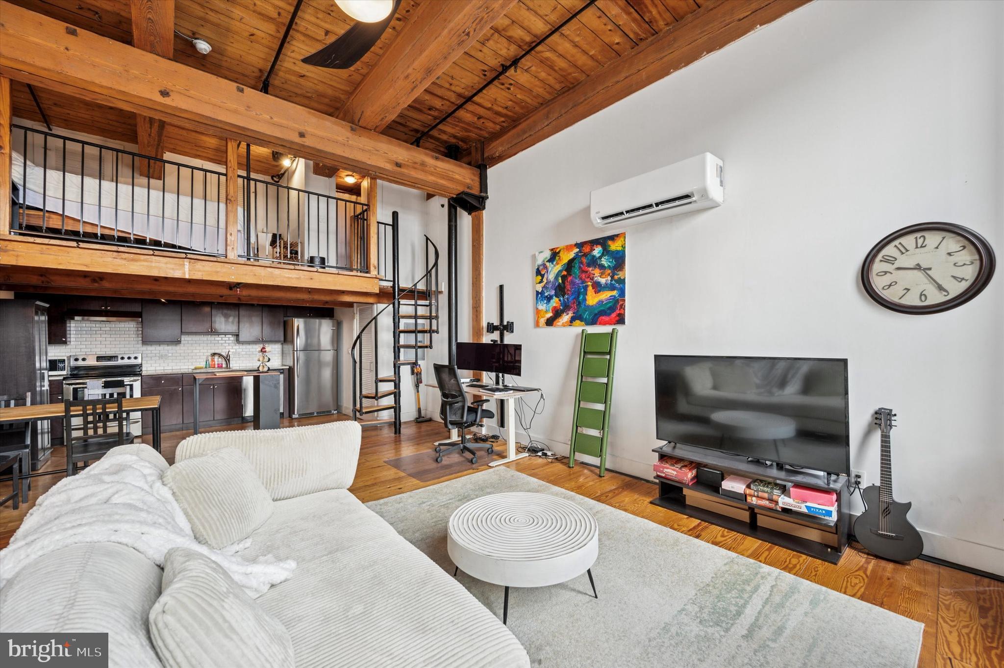 OLD CITY - Residential