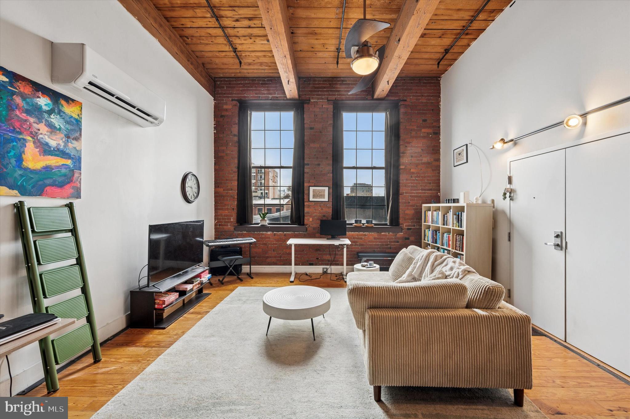 OLD CITY - Residential