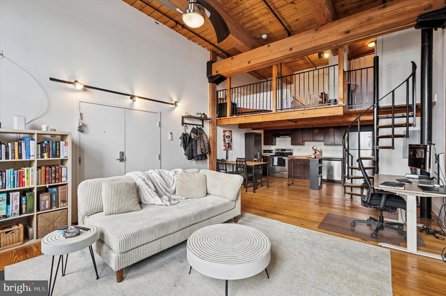 This one-bedroom condo in the heart of Olde City features an open concept design and plenty of light with exceptionally high ceilings for an even more spacious feel.   The unit features updated fixtures and finishes throughout and is an exceptional value for the area.

Owner recently installed brand new split unit for Air Conditioning & Heating, as well as new washer & dryer with full warranties.

Located within walking distance of historic sites, restaurants, and public transportation, this condo provides convenient access to all that Olde City has to offer. 1  The building itself is typical of the area, blending historic charm with urban living and a secure entry.

Also convenient to many of the local hospitals and universities via public trans, bike, or even walking.

Ideal for someone making their foray into ownership or desiring a convenient pied de terre for city visits.

This is a must see for the discriminating buyer!