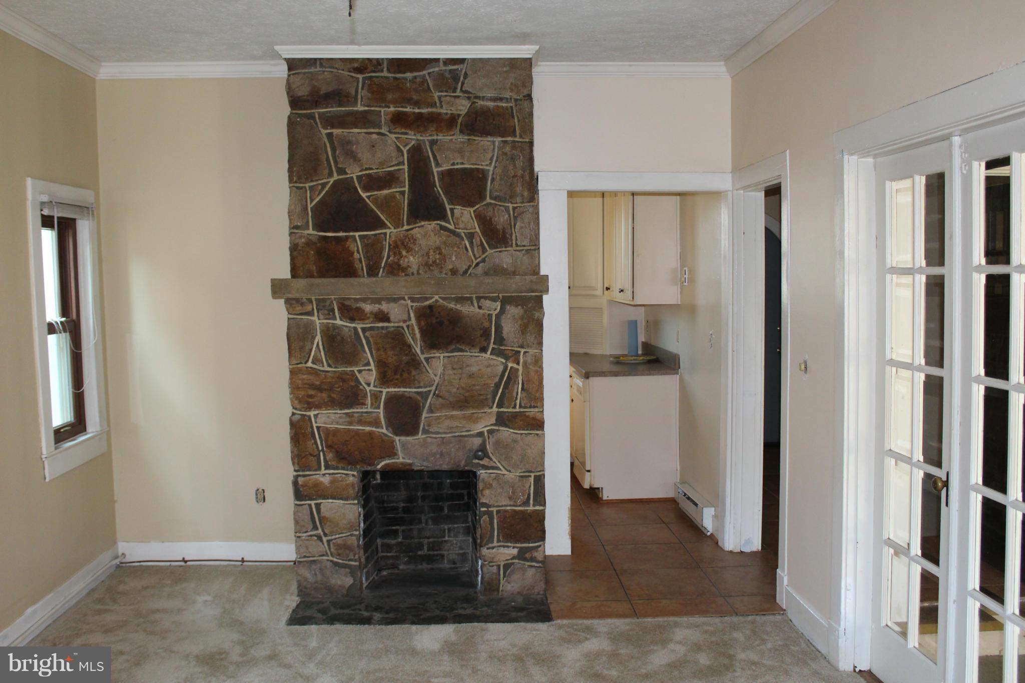 FAIRVIEW COURT - Residential