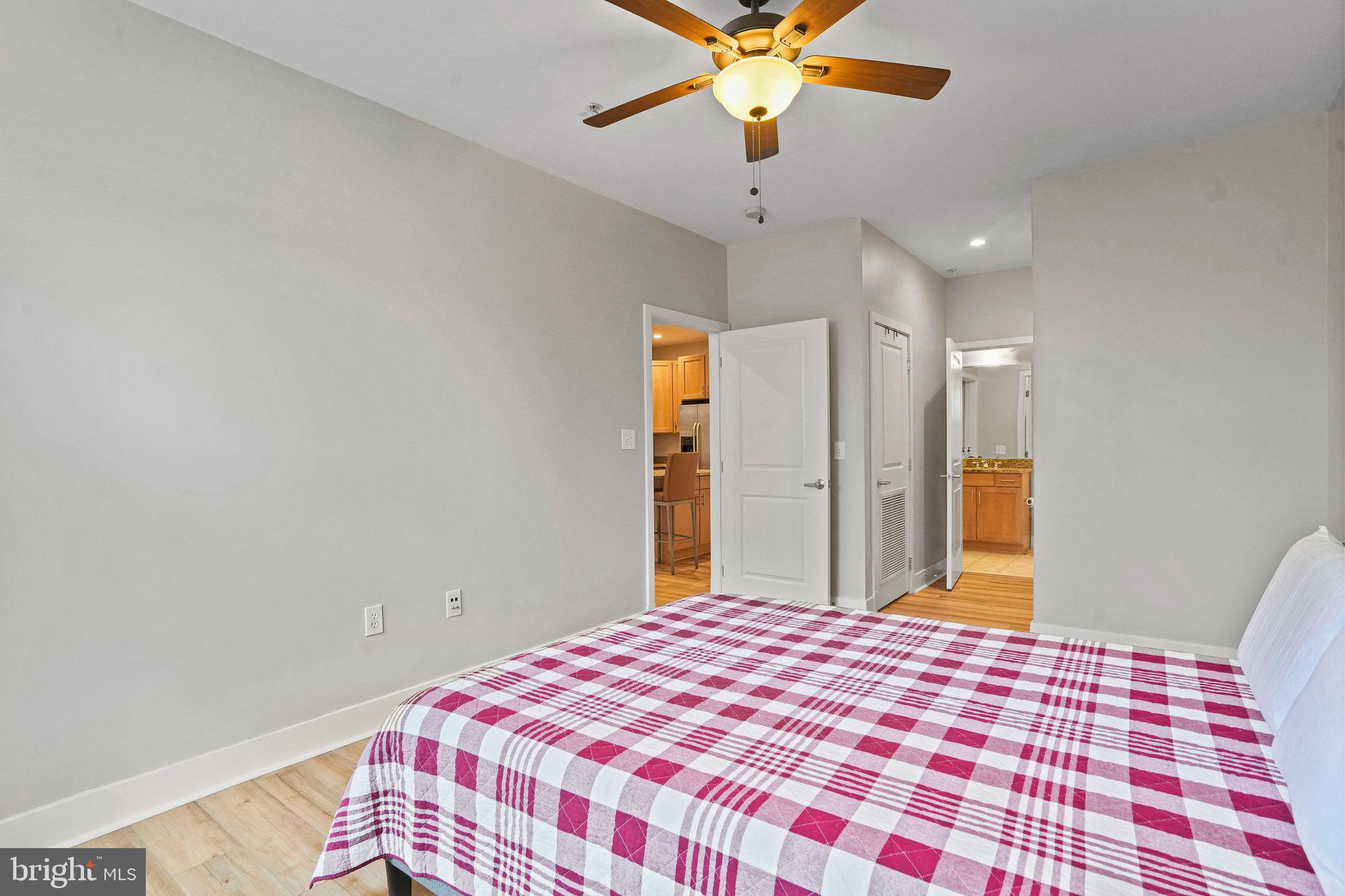 1800 WILSON - Residential Lease