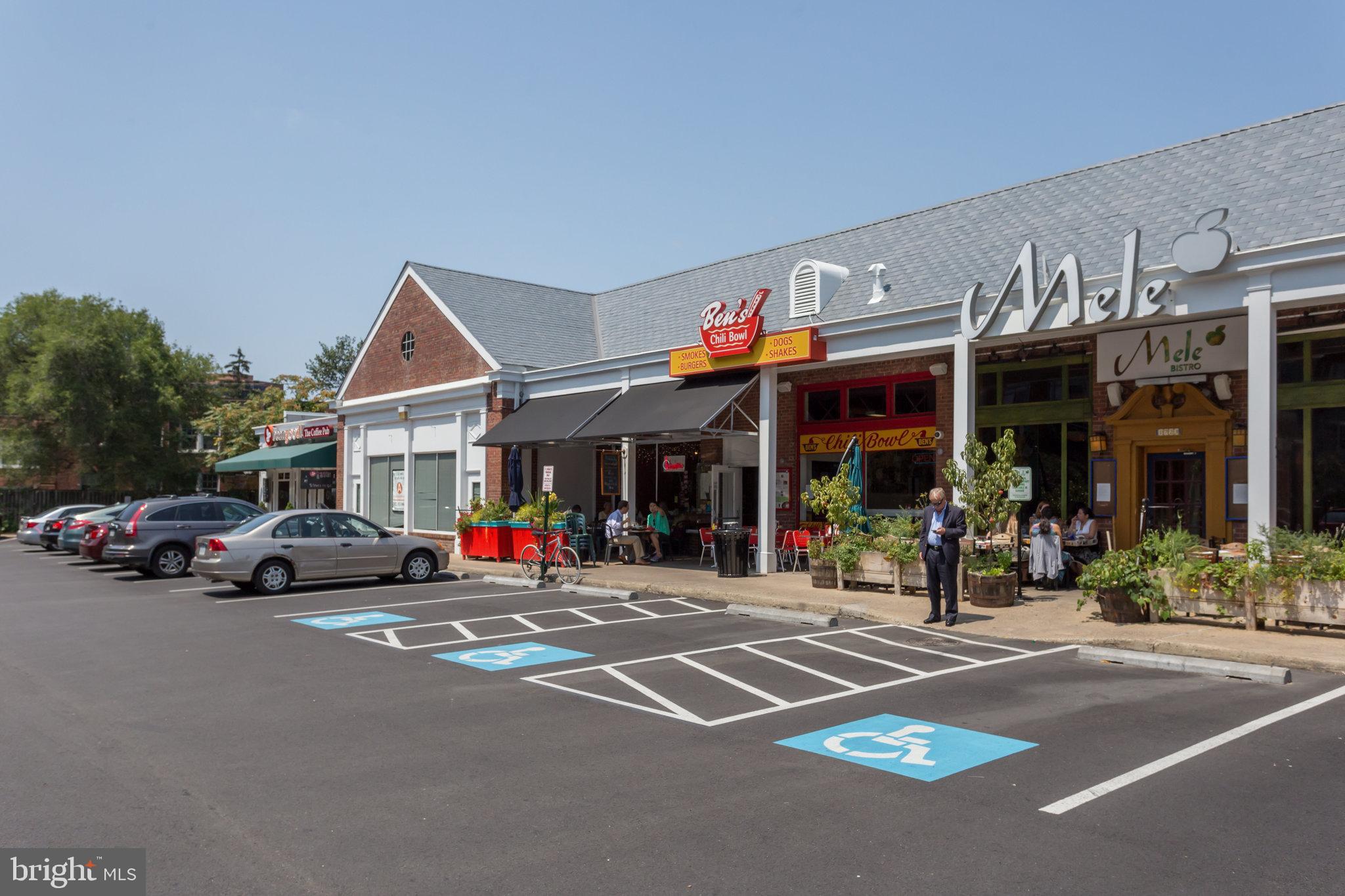 1800 WILSON - Residential Lease