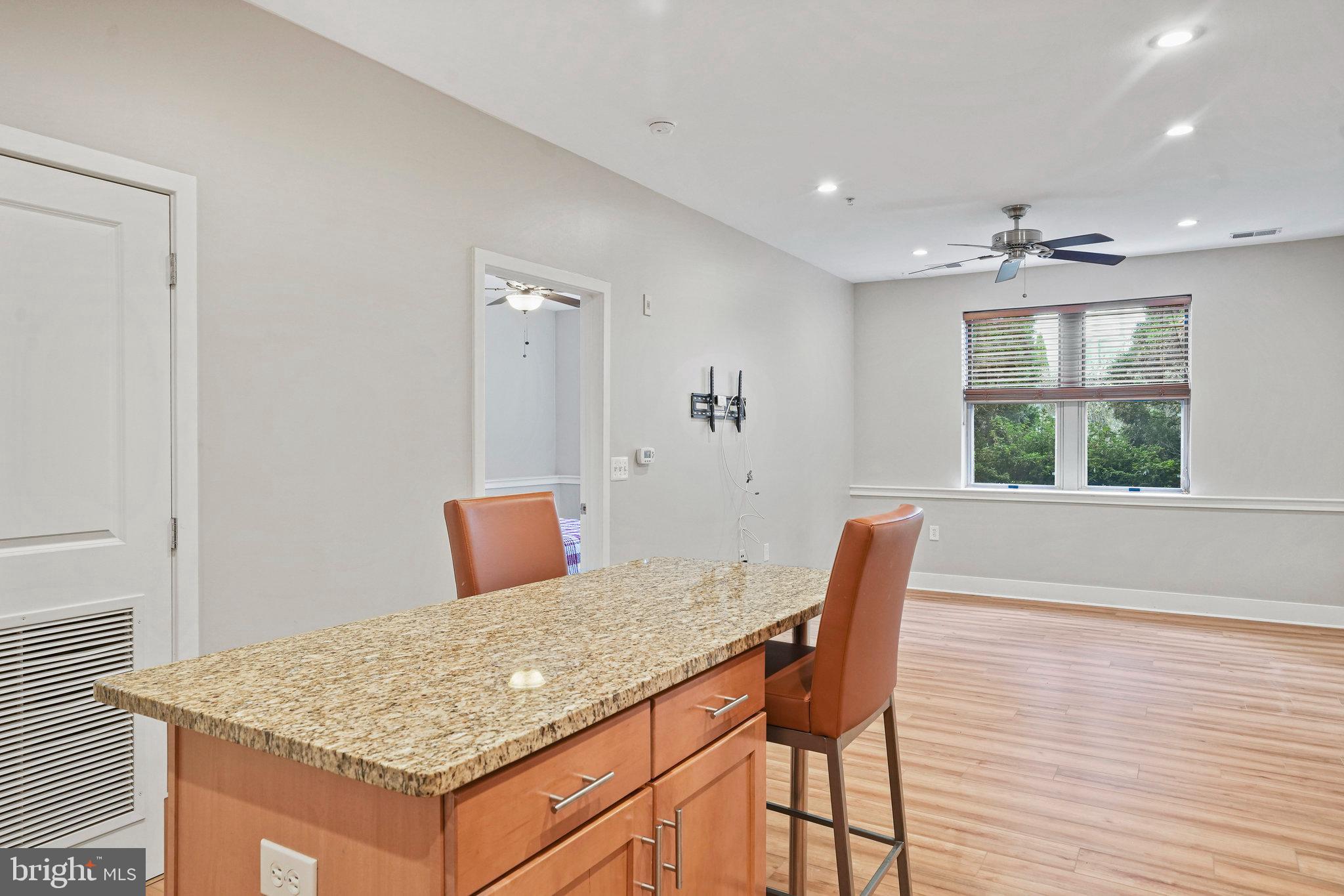 1800 WILSON - Residential Lease